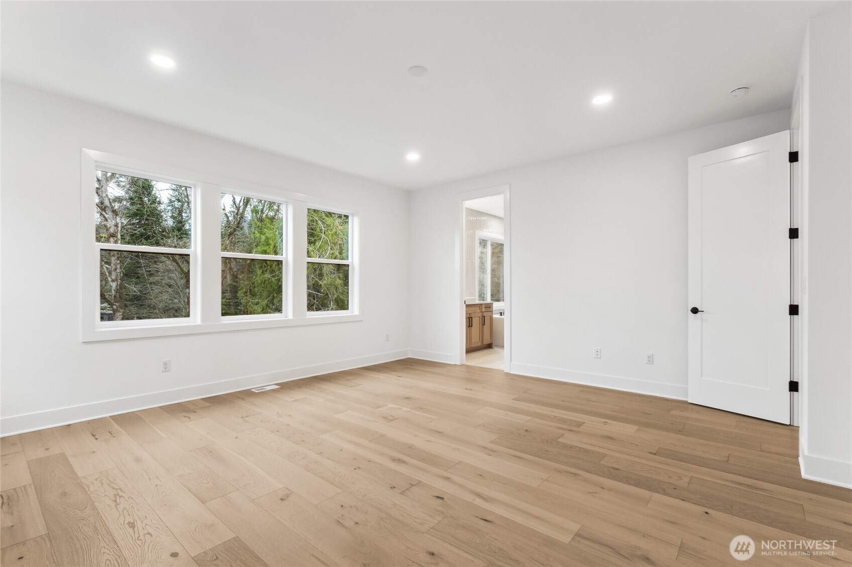 Photo for marketing purposes only.  Photo is from a similar home in the community. Colors & Finishes Vary.