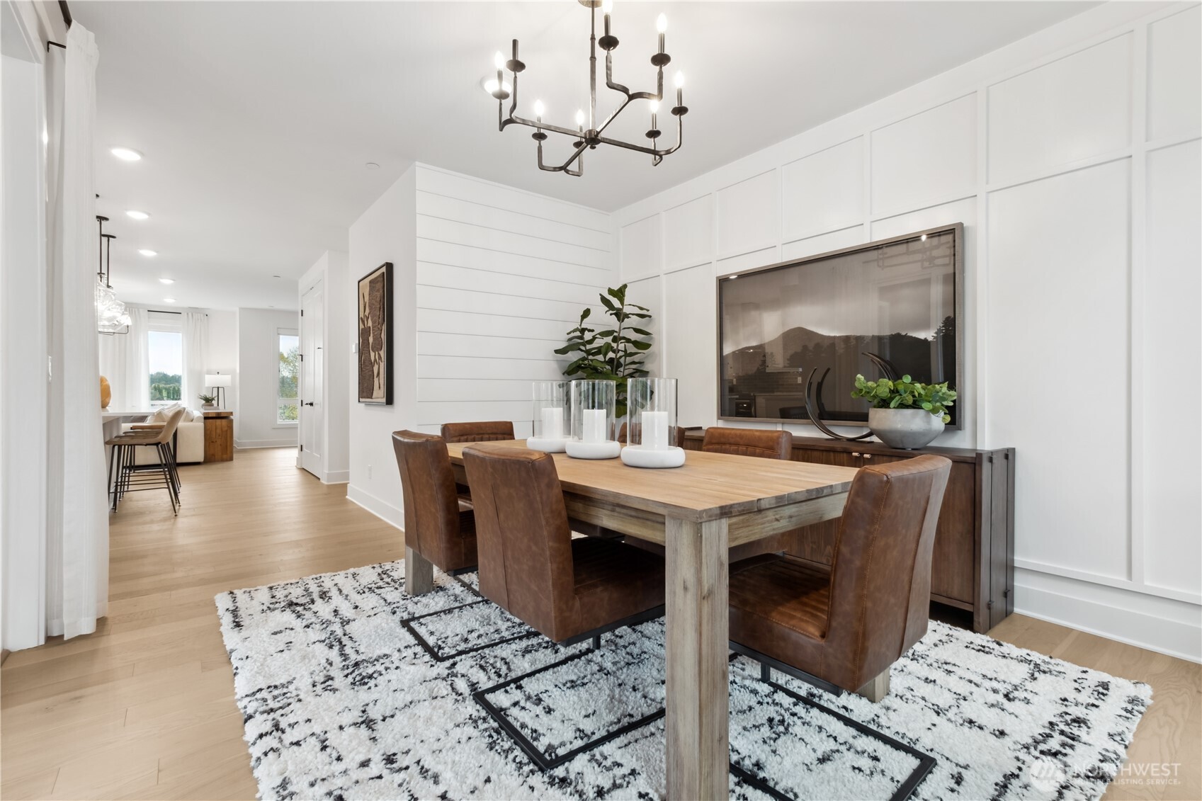 Pictures of Model Home. Not pictures of actual home. Features, colors, layout may vary.