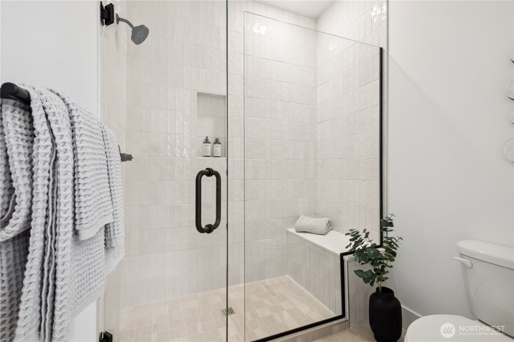 Pictures of Model Home. Not pictures of actual home. Features, colors, layout may vary.