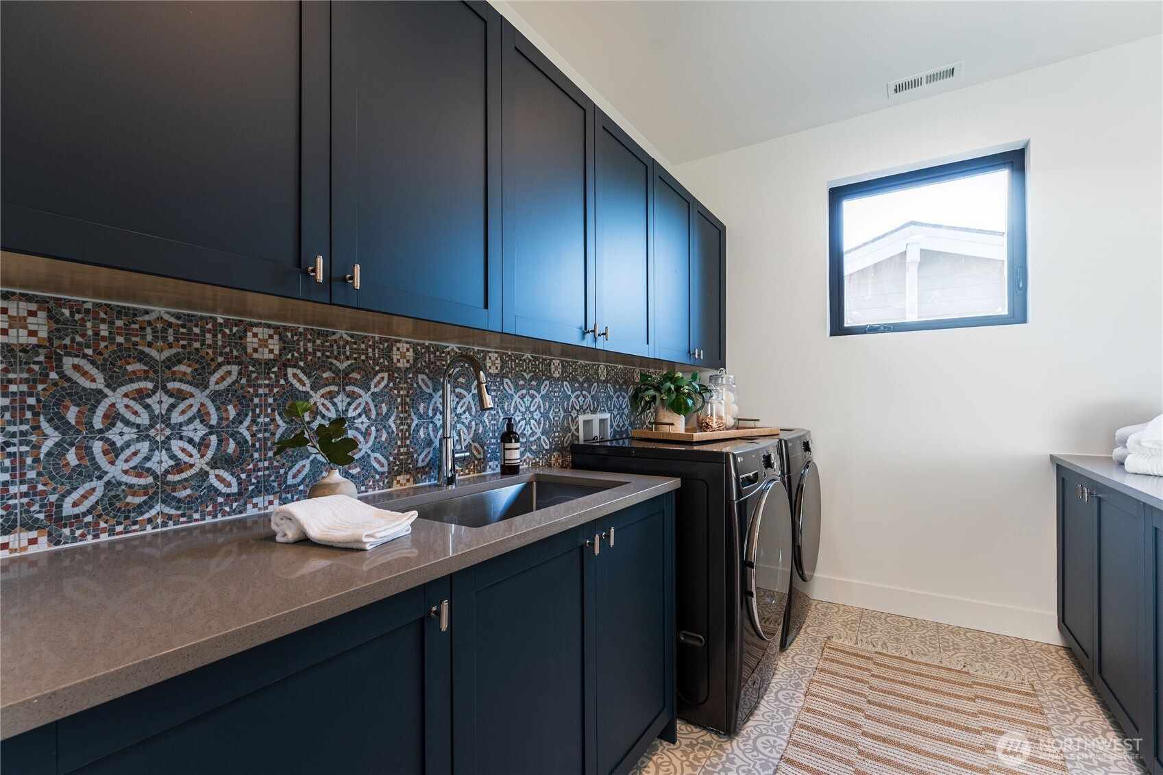 One of the many bathrooms upstairs