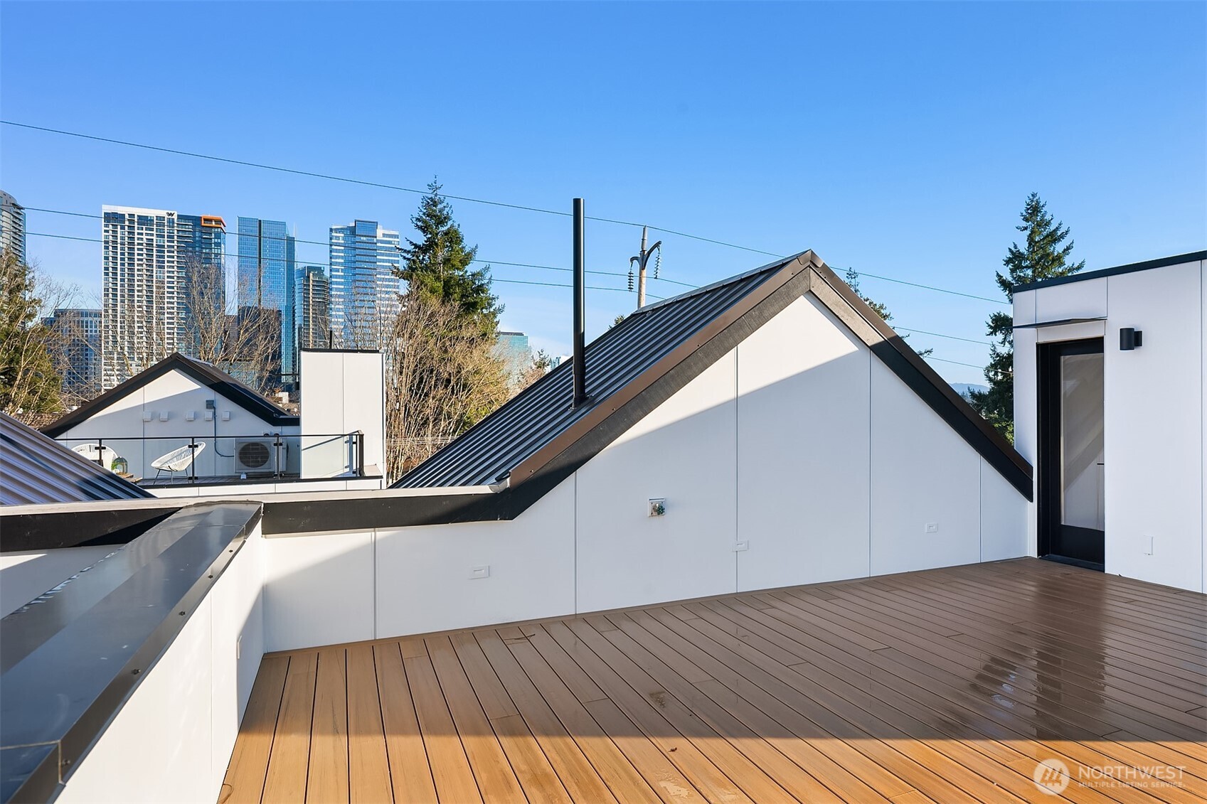 Built-in laundry area- washer and dryer provided!