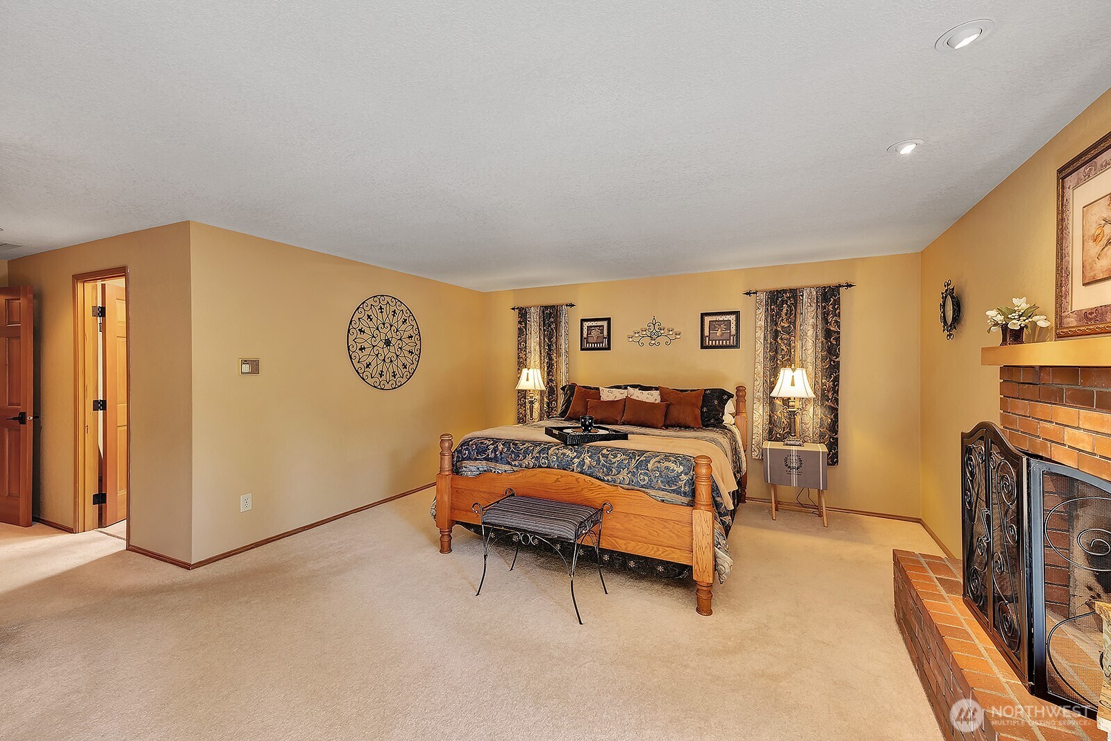 Primary bedroom and bath features 5-piece ensemble