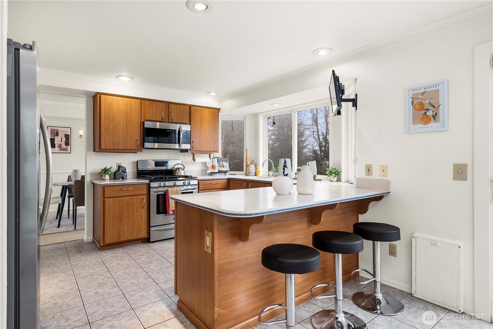 Just look at this Kitchen!