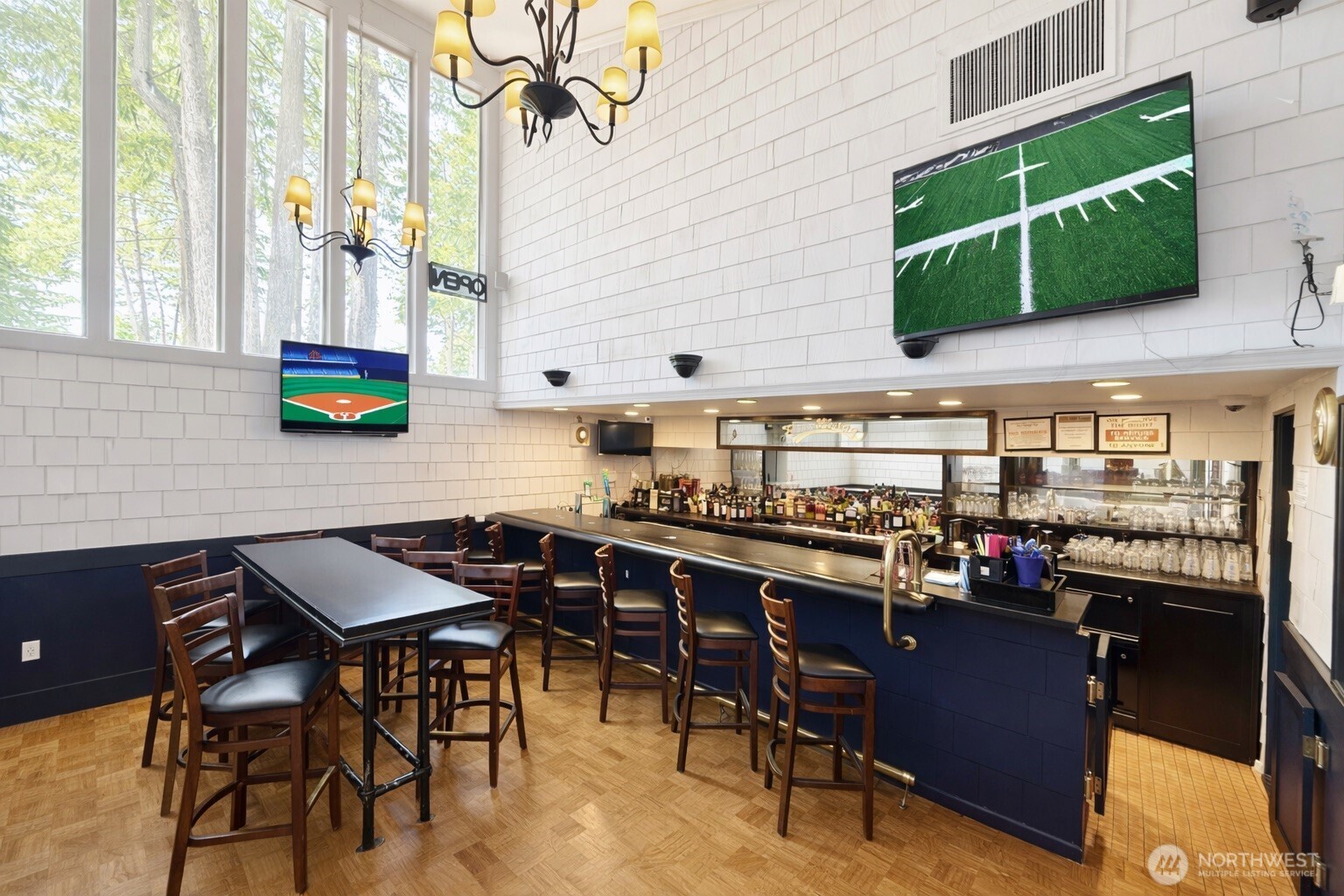 Private Clubhouse Bar