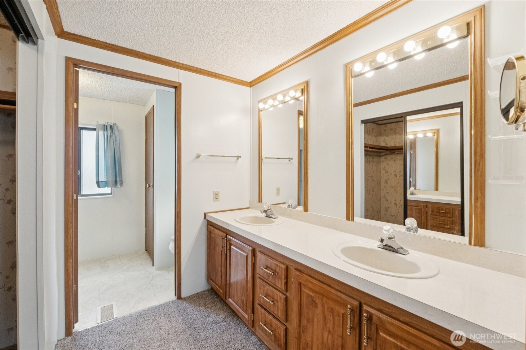 Primary bath. Not pictured is the large walk-in closet