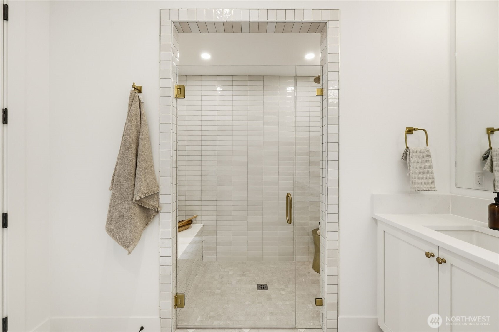 Main floor suite that offers guests or family a true spa like experience