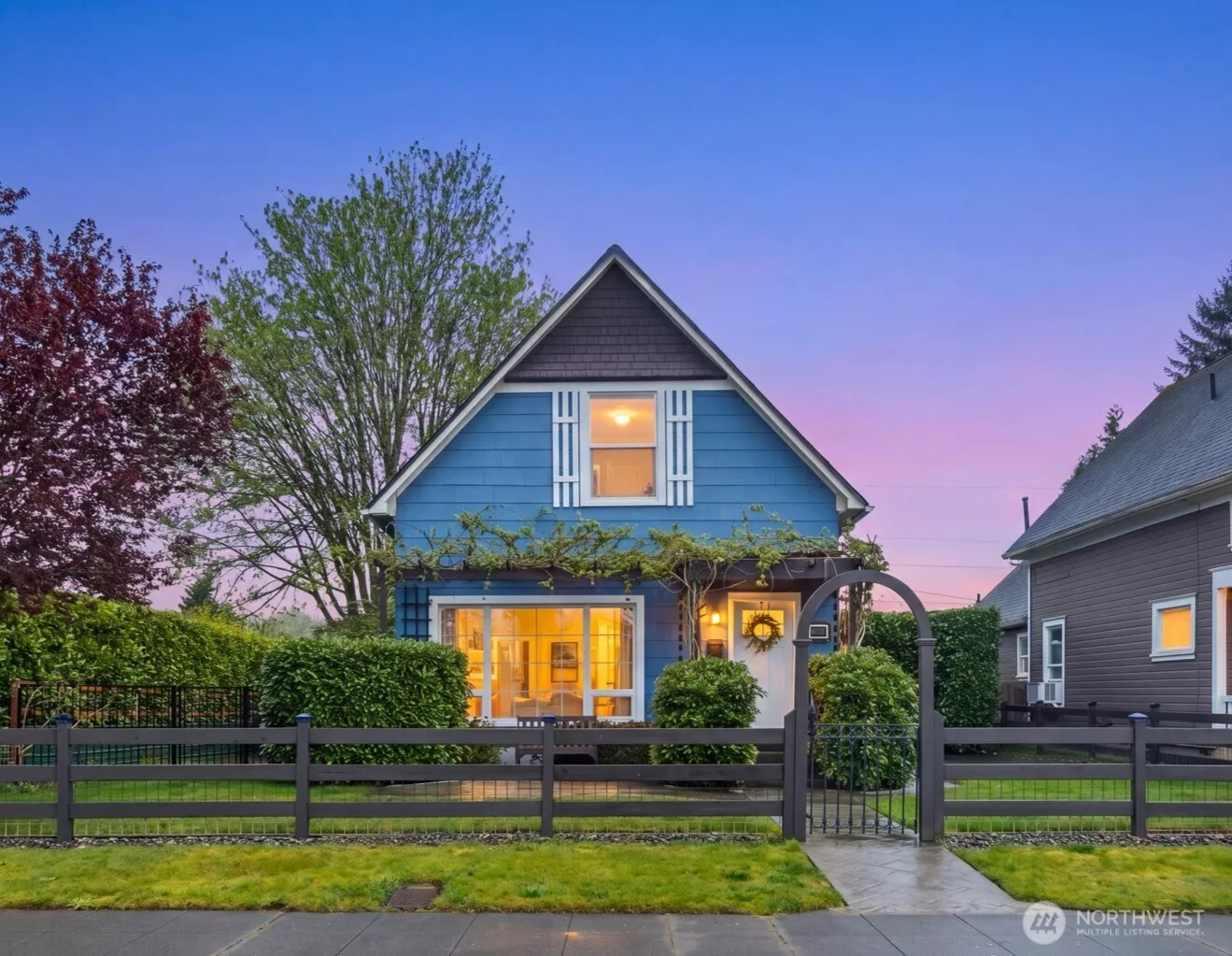 Monte Cristo Award Winning home in beautiful Historic North Everett!