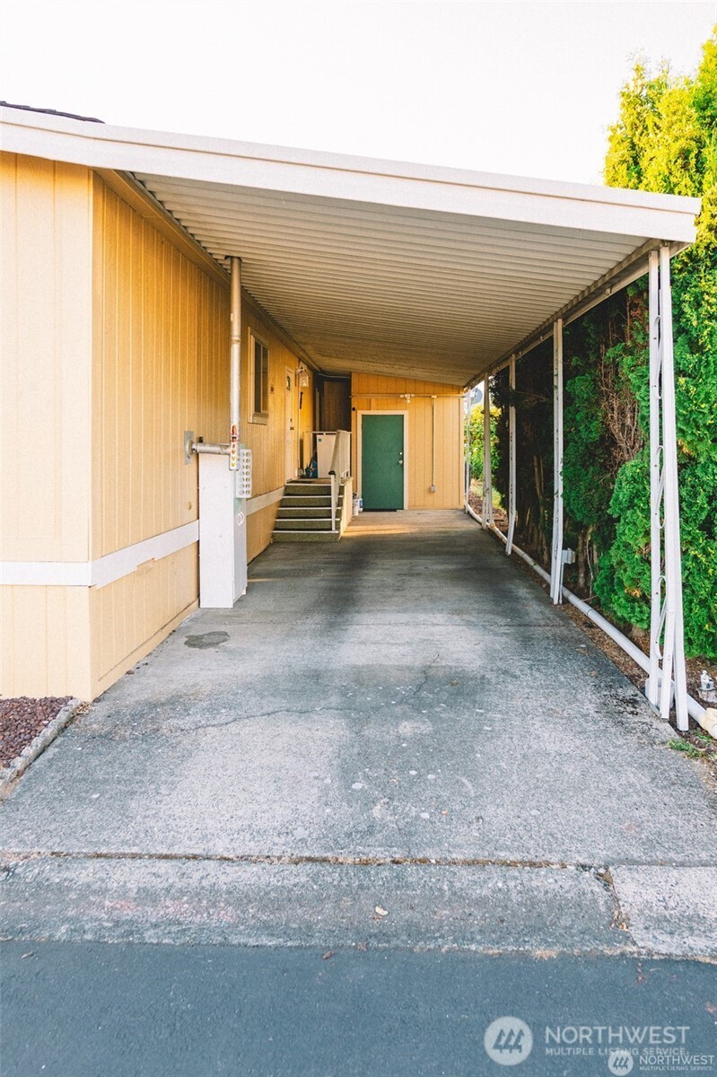 Front View of property