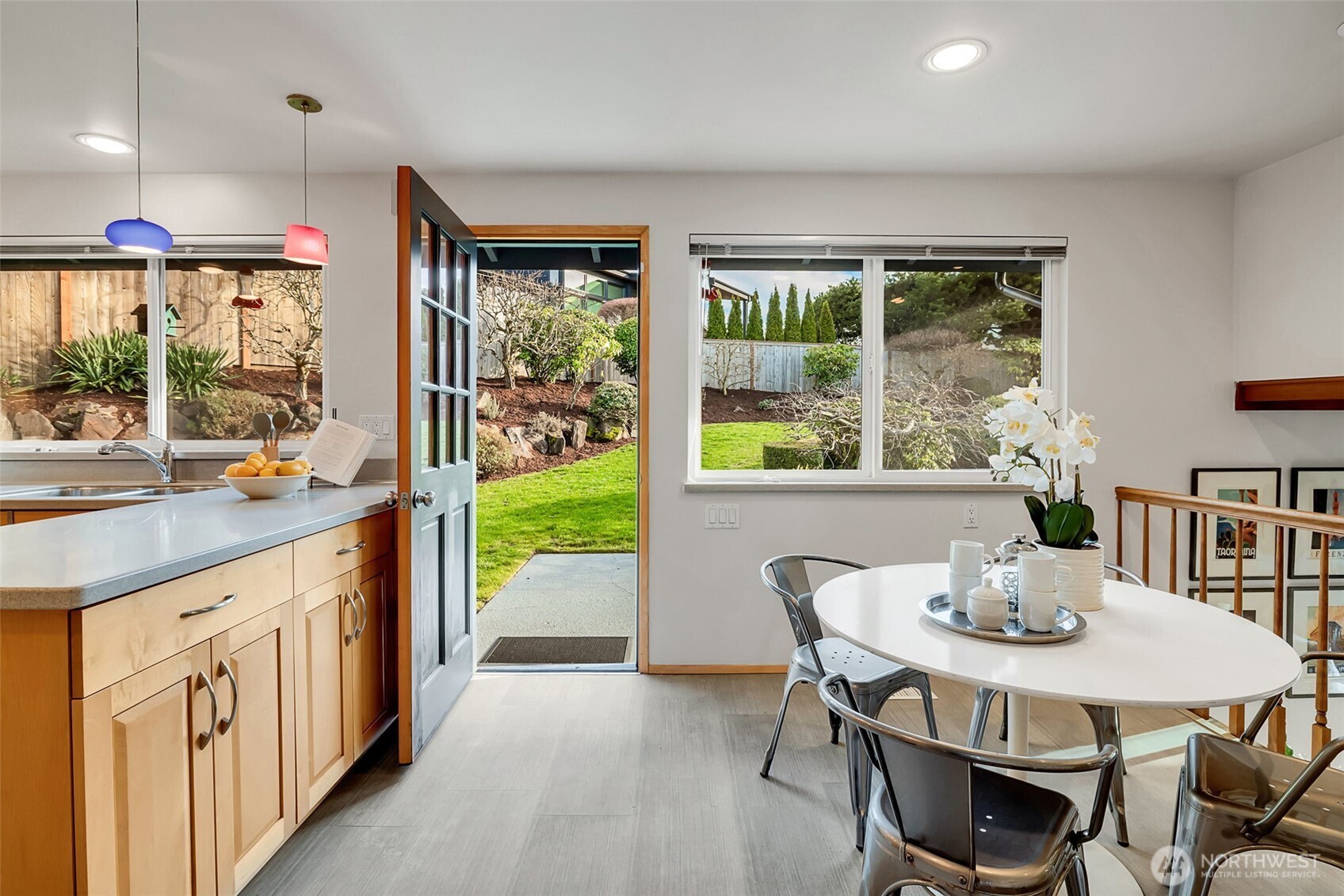 Breakfast area with access to the backyard