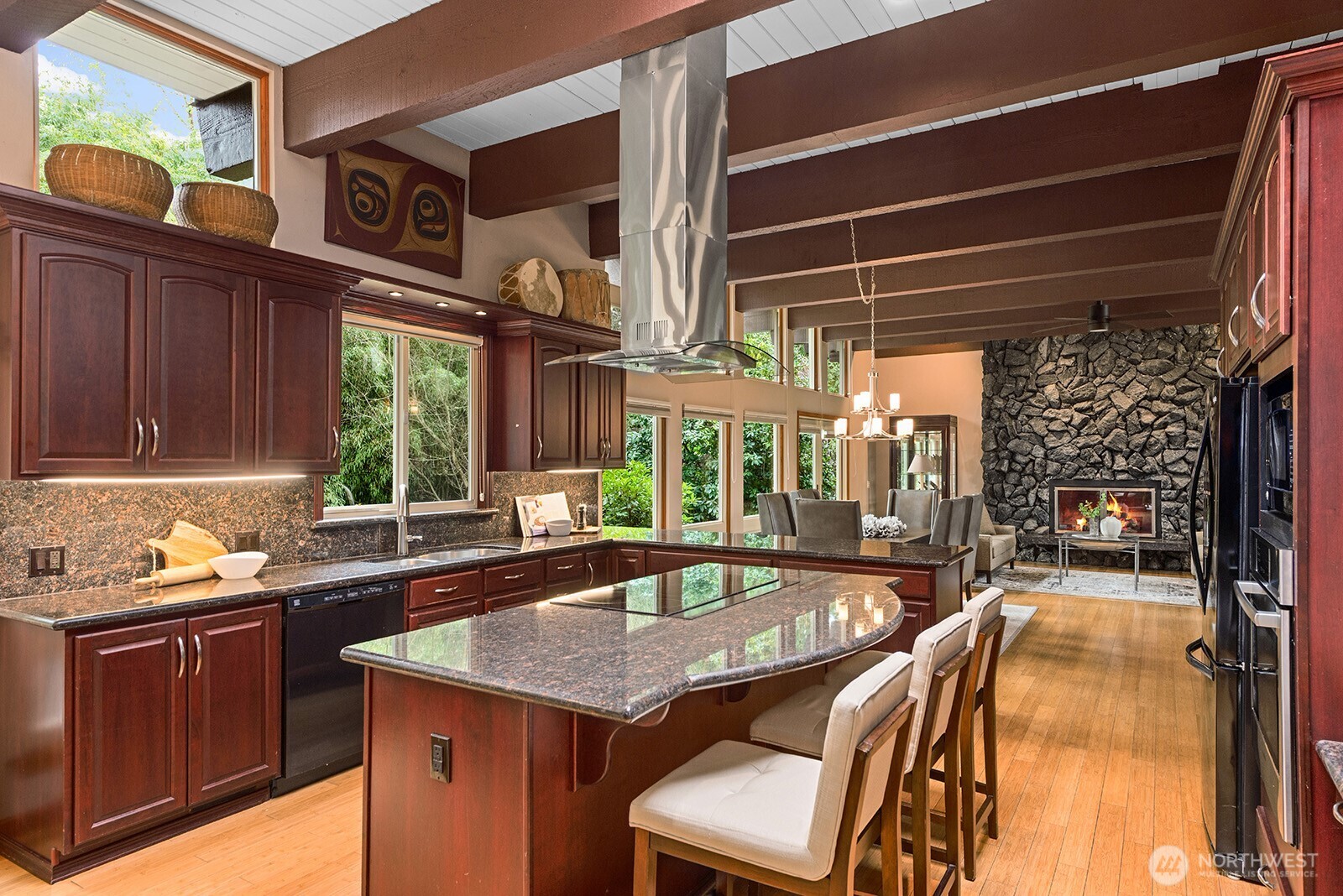Designed for entertaining, this kitchen allows everyone to enjoy the party!
