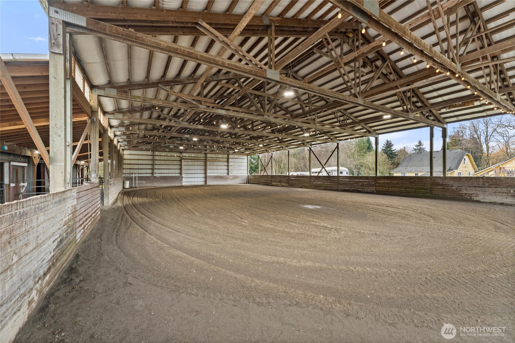 INDOOR ARENA