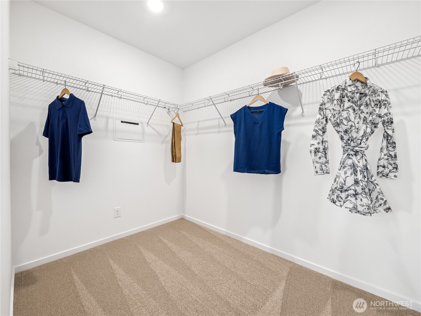 Spacious walk-in closet!  Picture for representational purposes only, colors and features may vary.