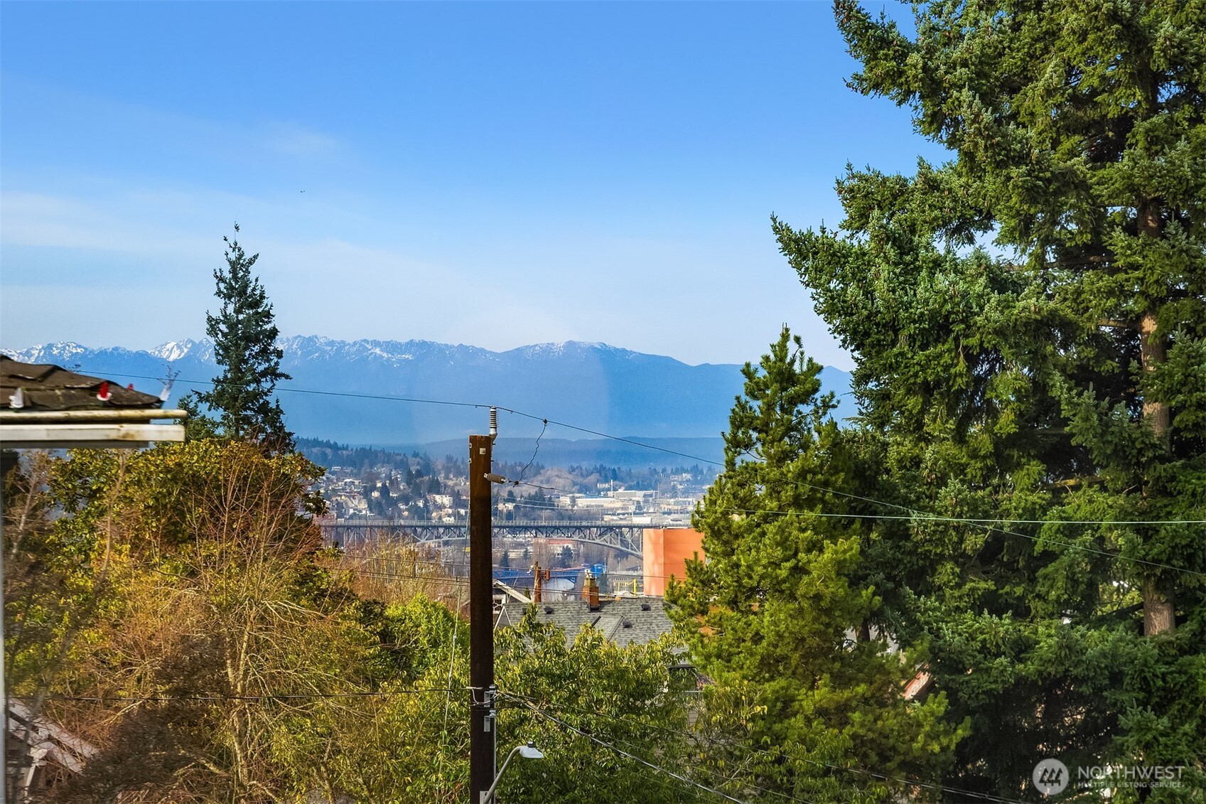 Mountain views of cascades all around.