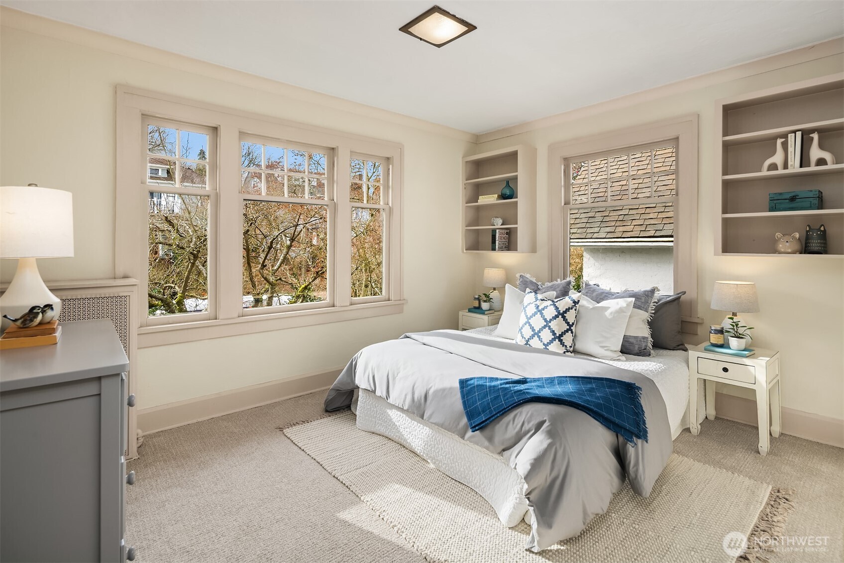 New carpet and large windows.