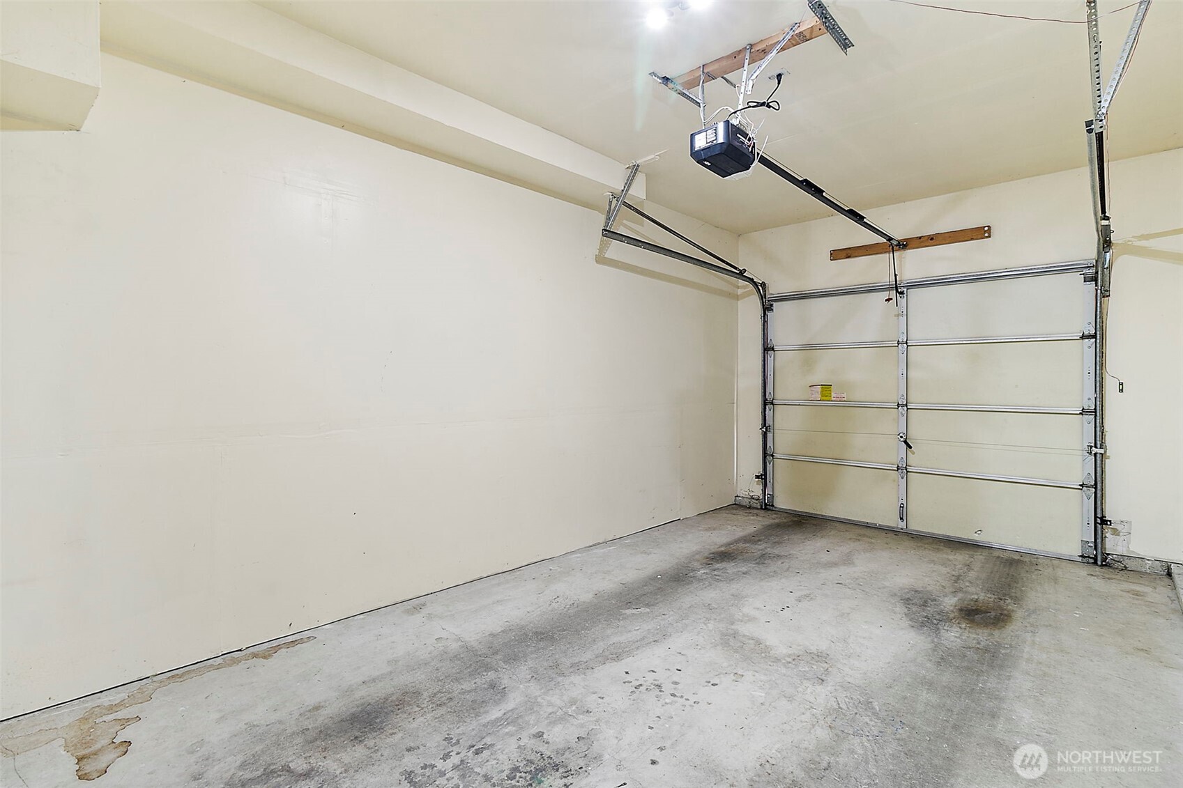 1 car attached garage with extra storage