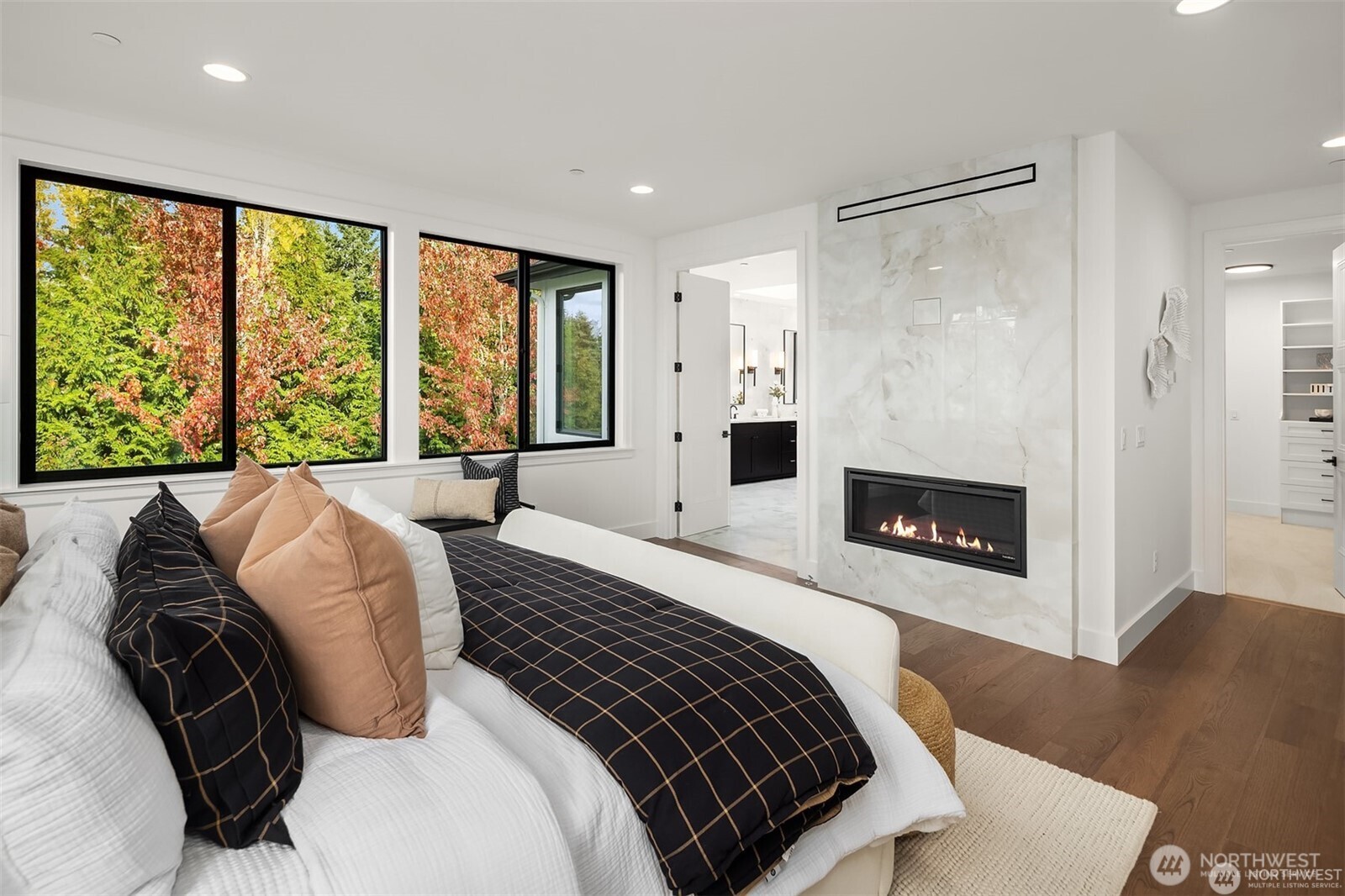 Primary Bedroom - Upper Floor