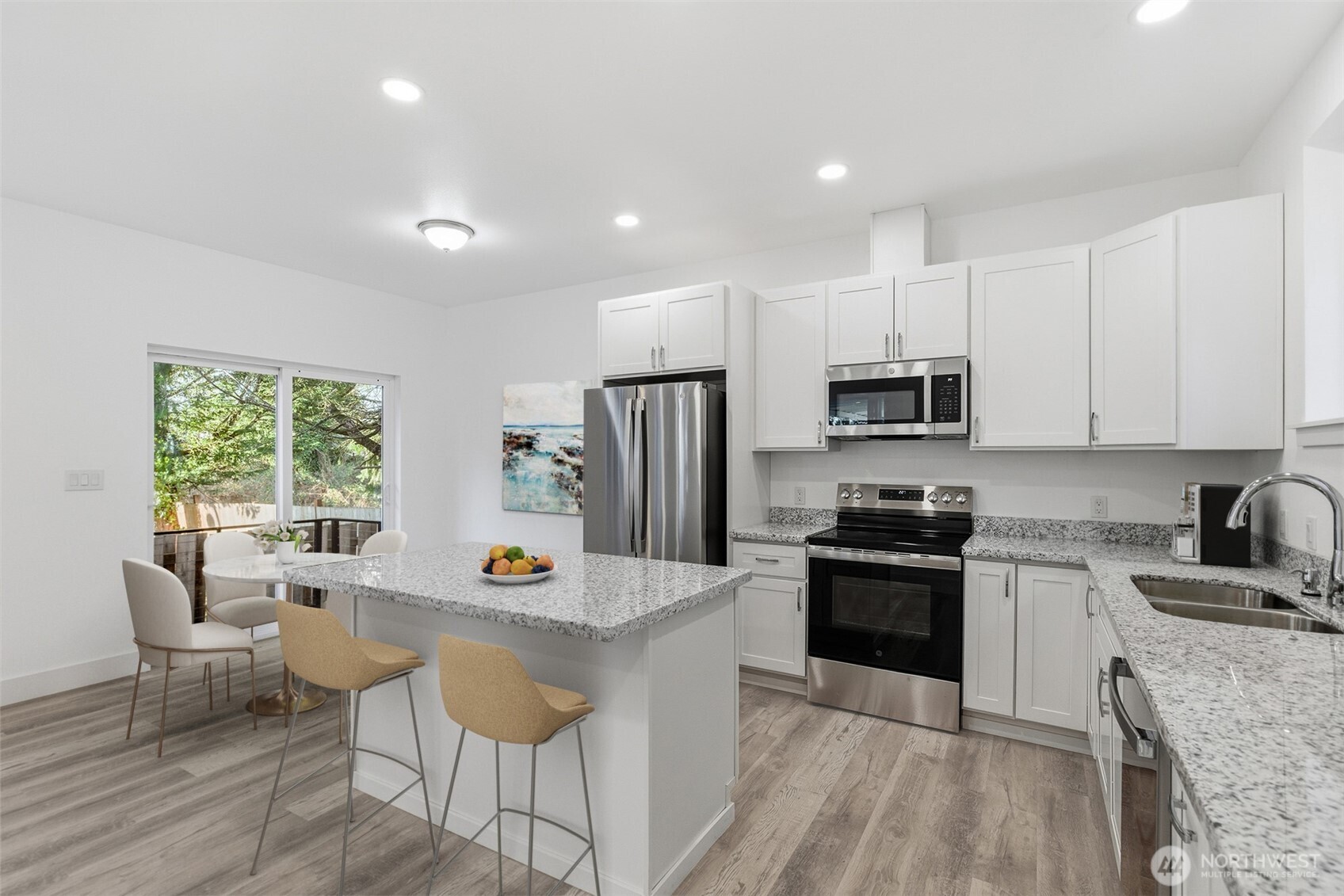 DADU: Kitchen & Dining Room.