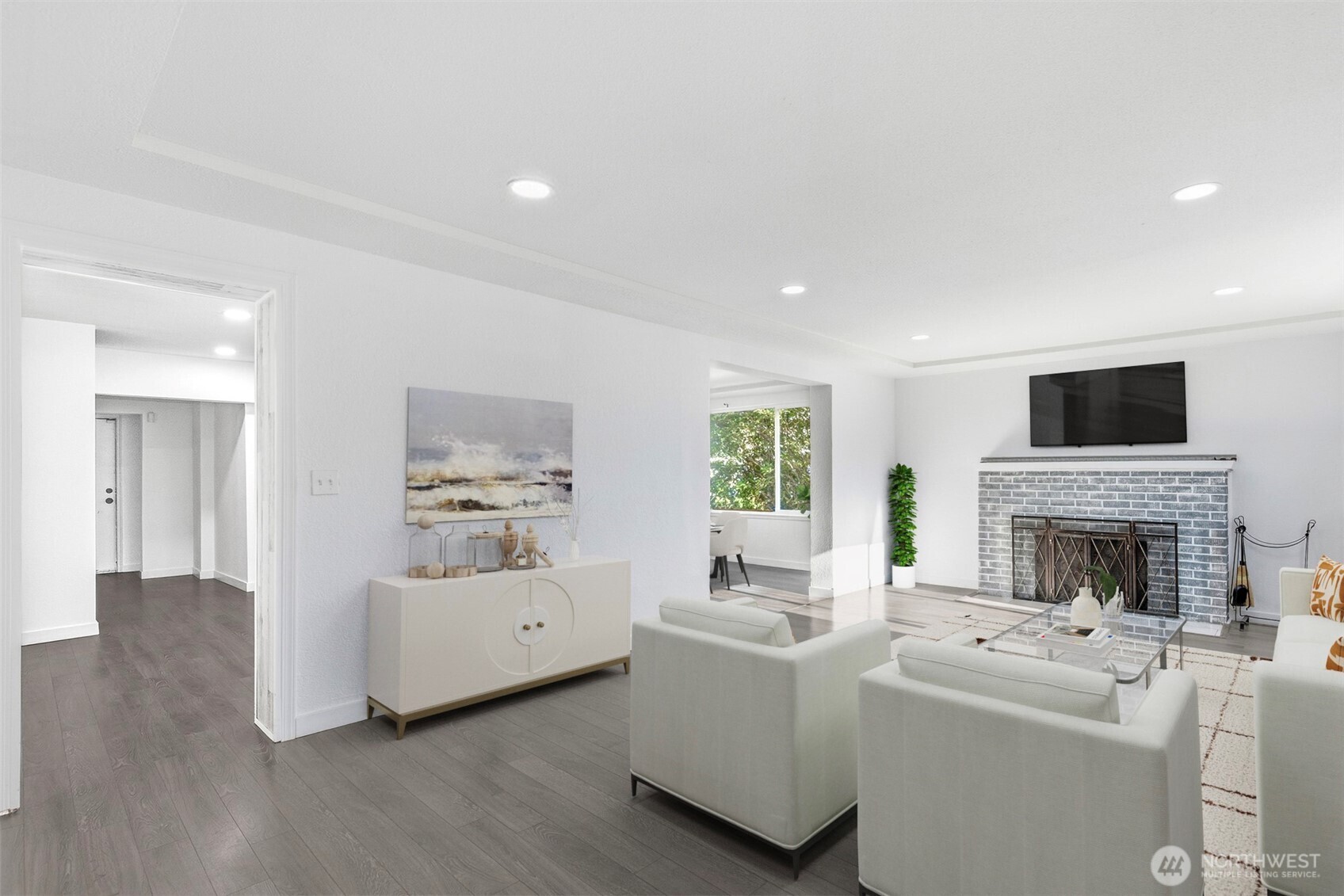 Main House: Living Room.