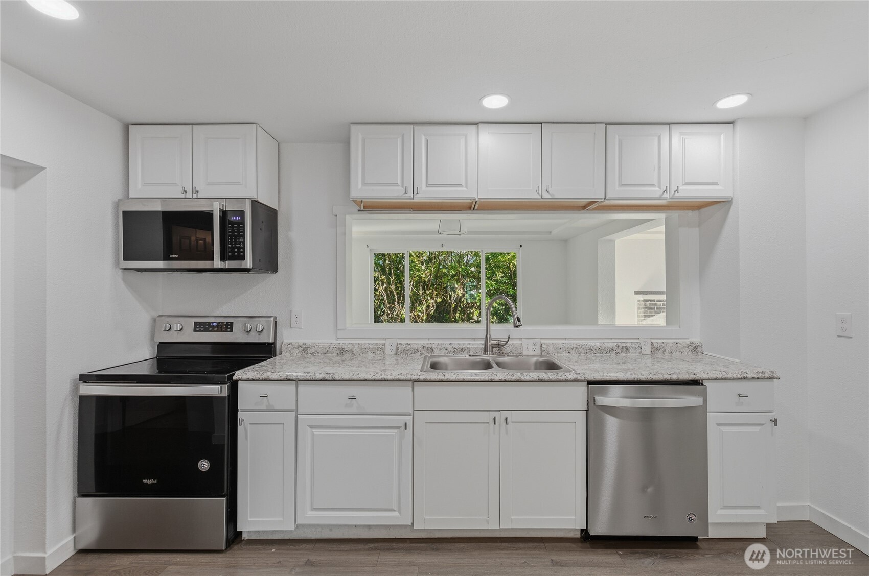 Main House: Kitchen.