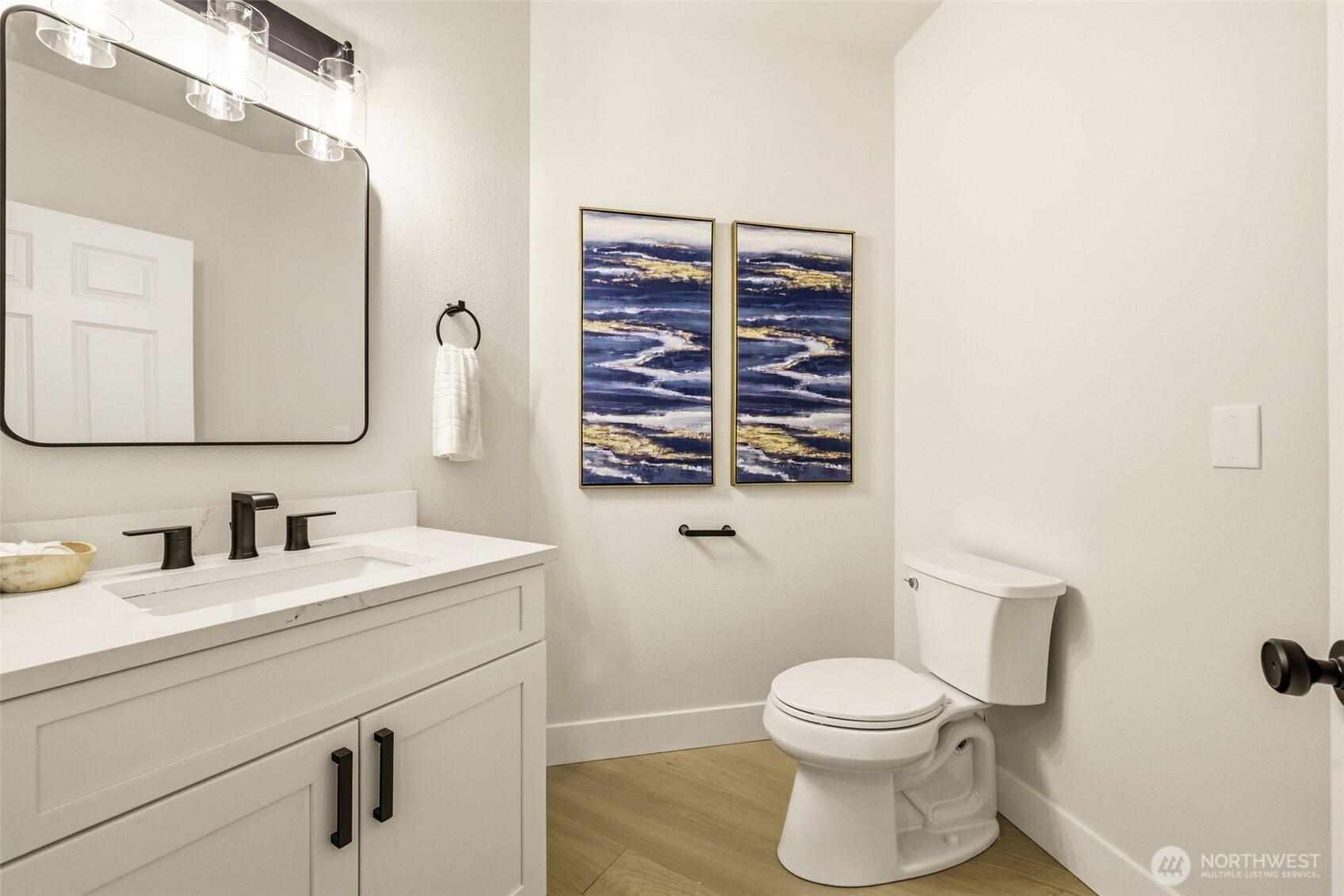 Powder room.