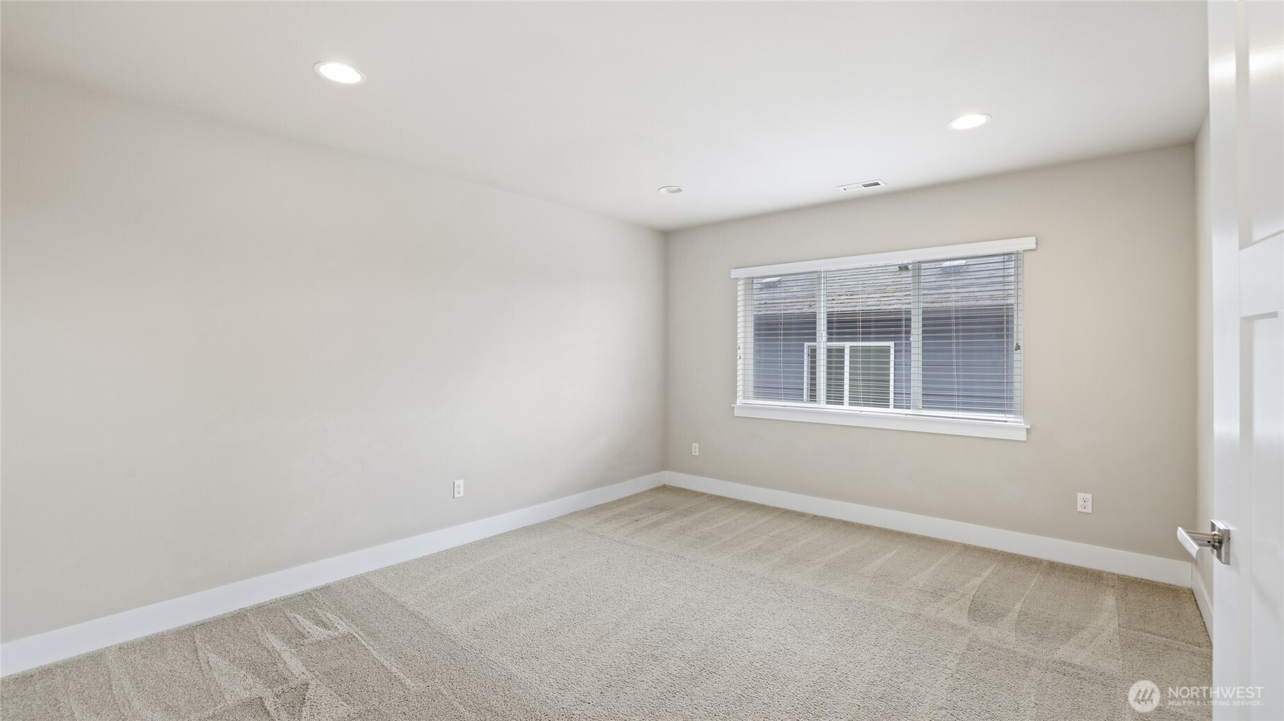 upper bedroom
