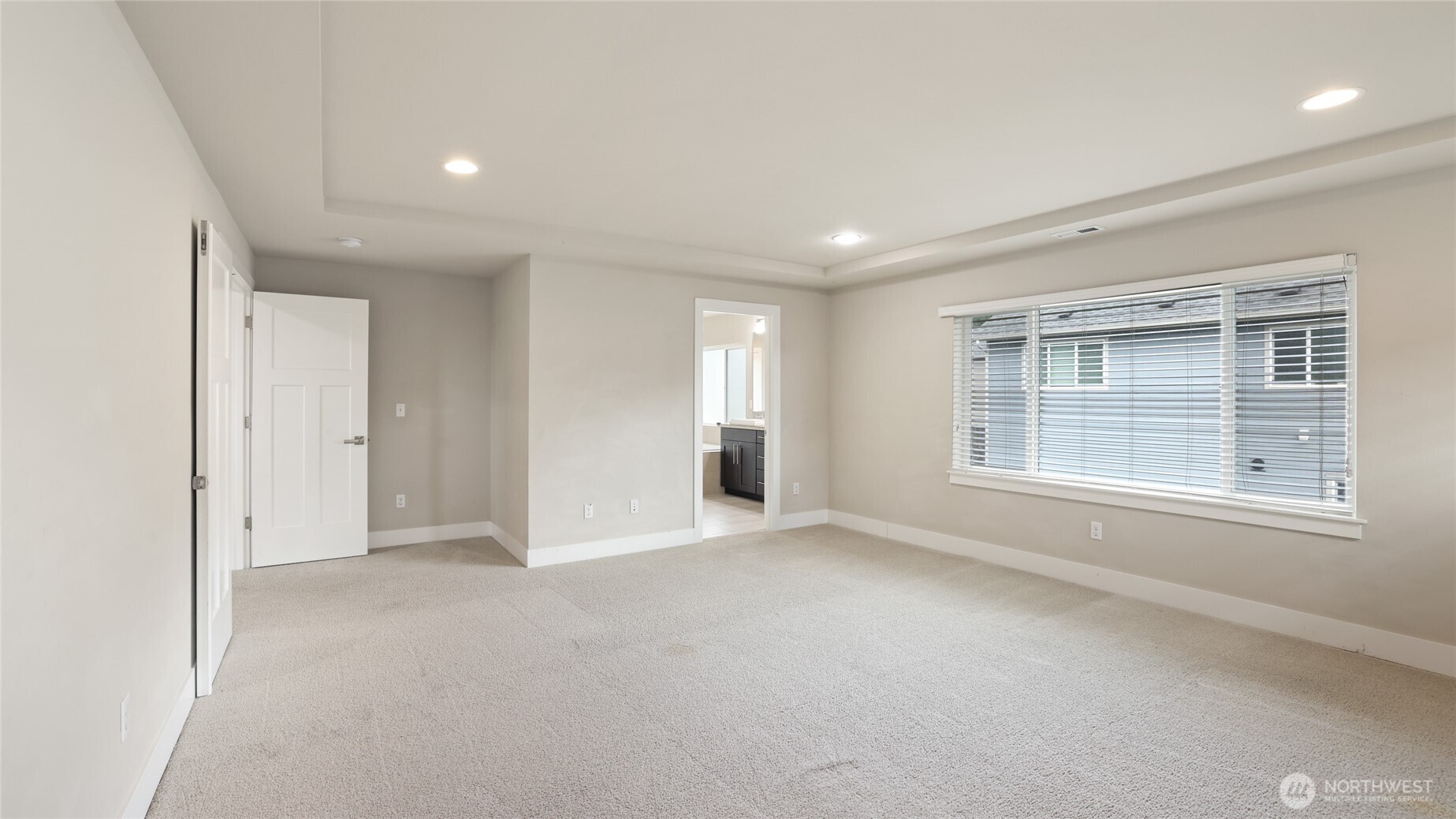 main bedroom(upper)