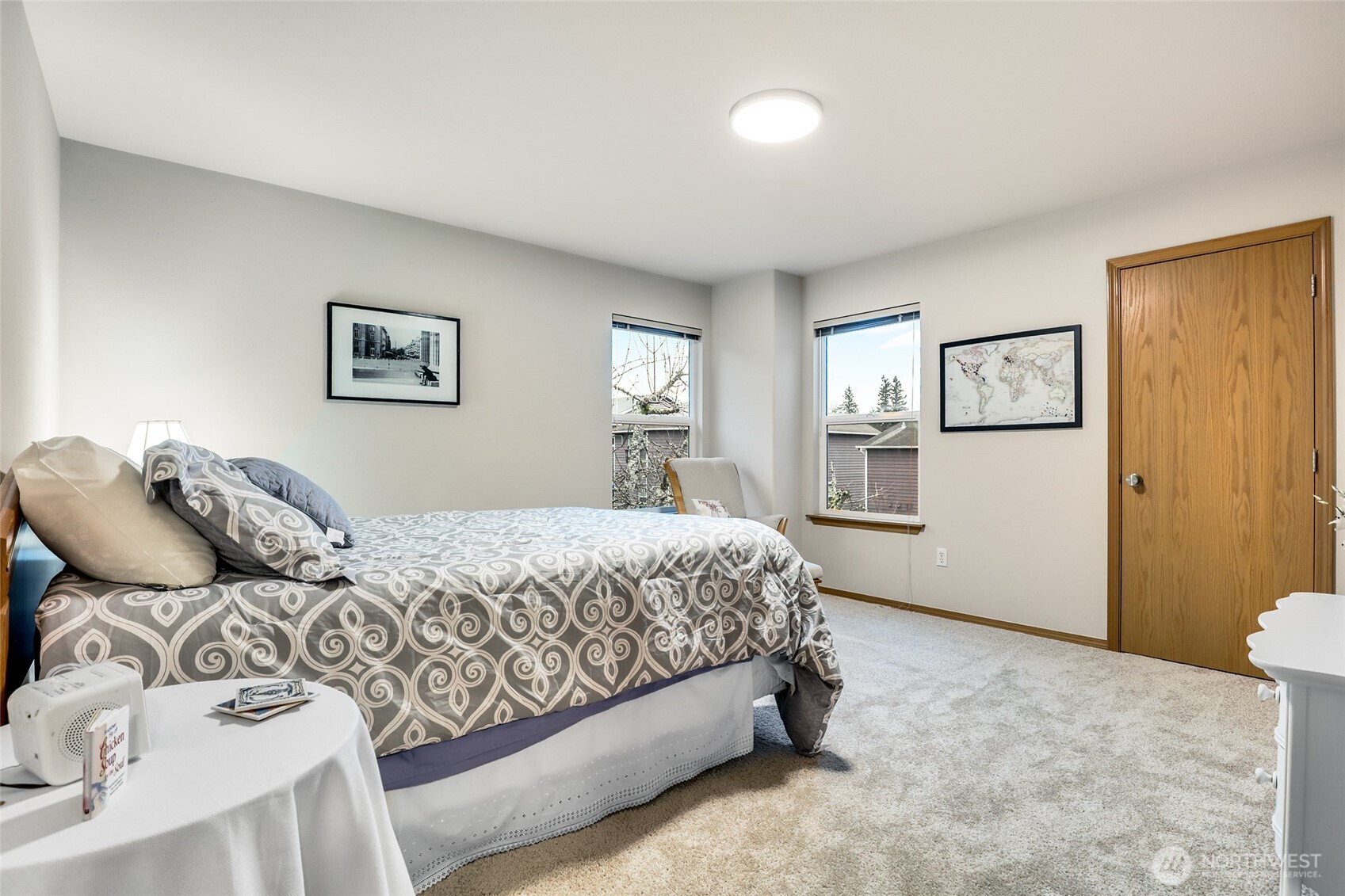 Second upstairs bedroom with walk-in closet