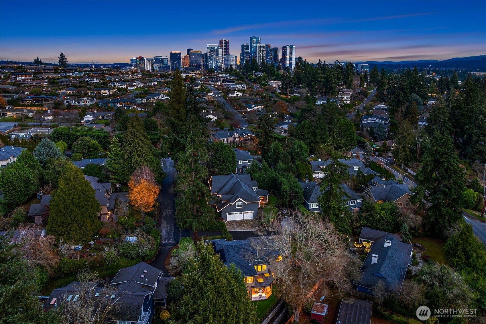 Close proximity to downtown Bellevue