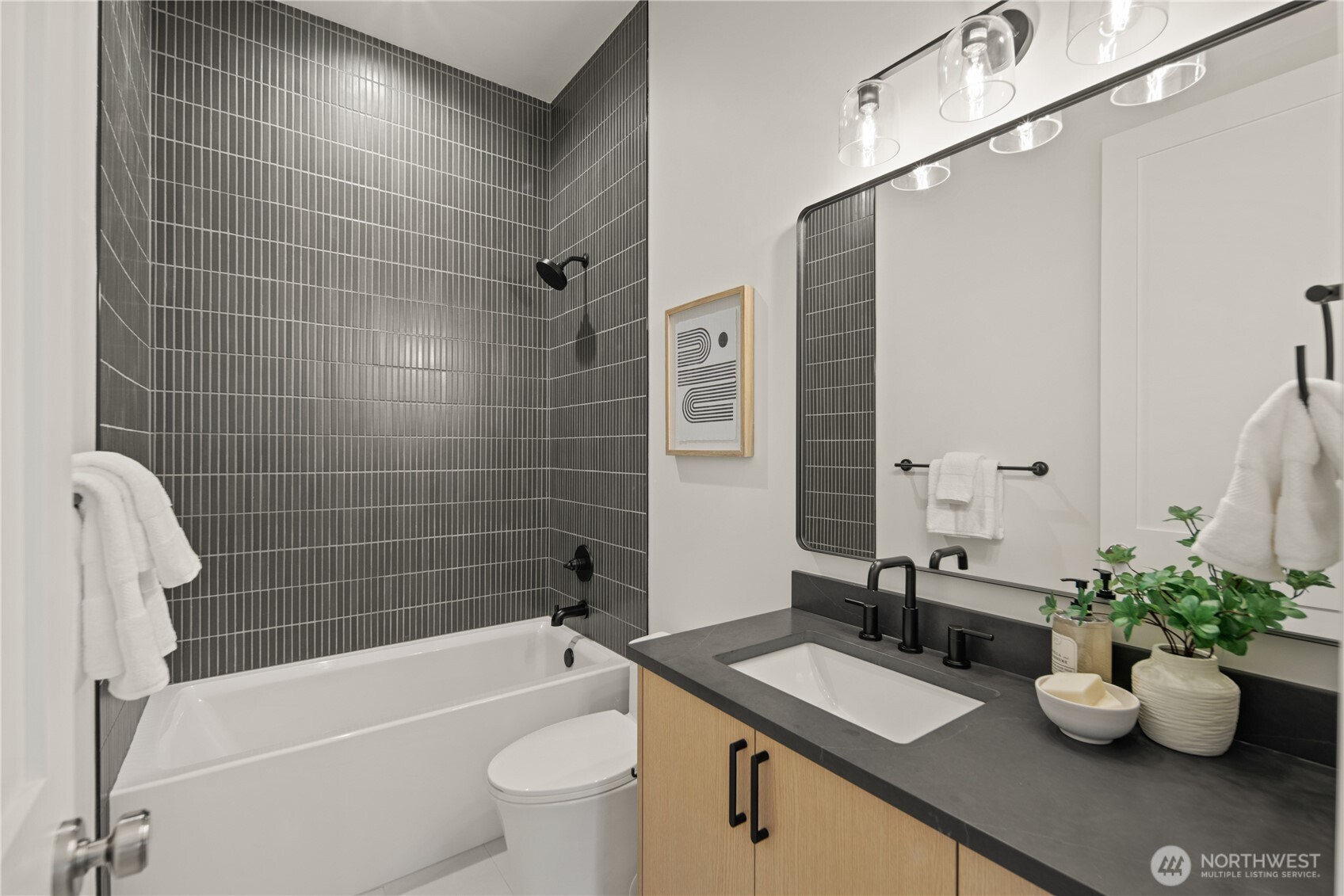 Interior photos are from 16654 model home. 16656 is similar.