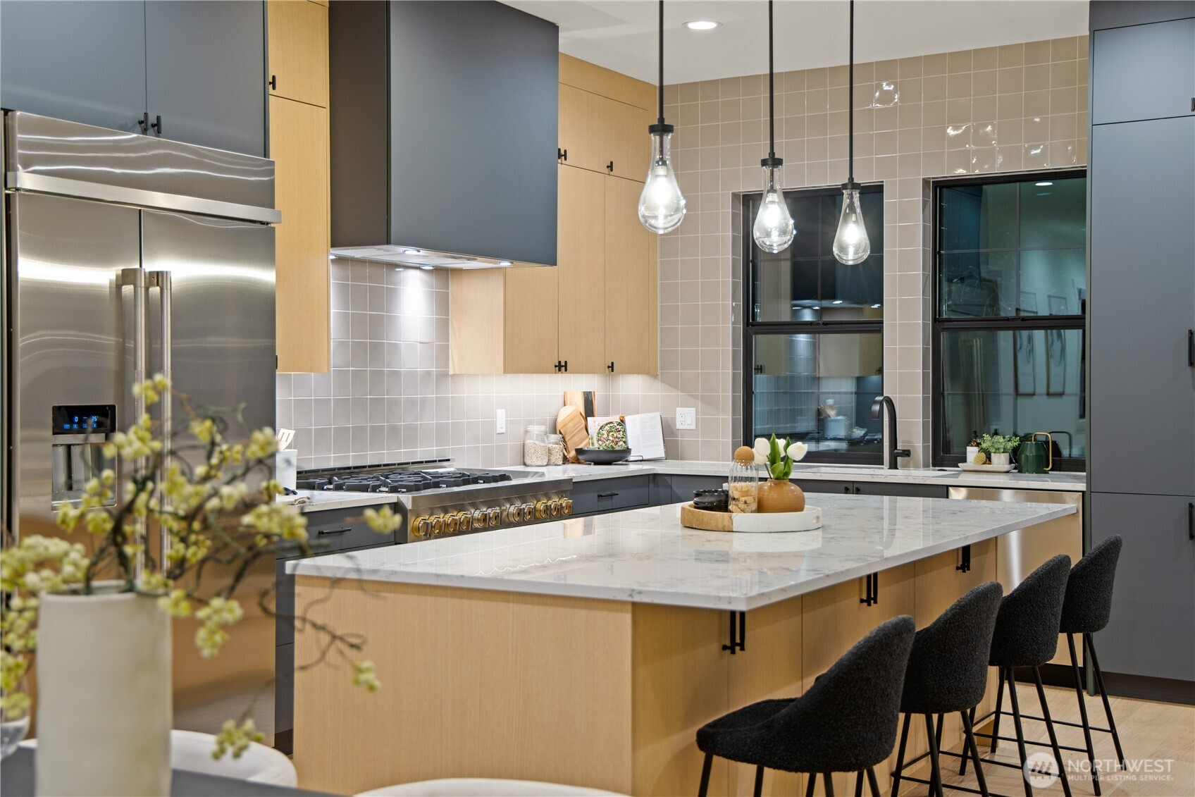 Interior photos are from 16654 model home. 16656 is similar.