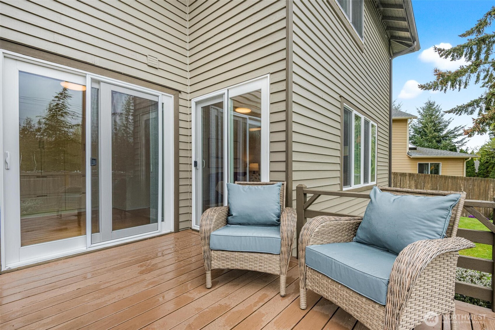 Double slider exit and entry