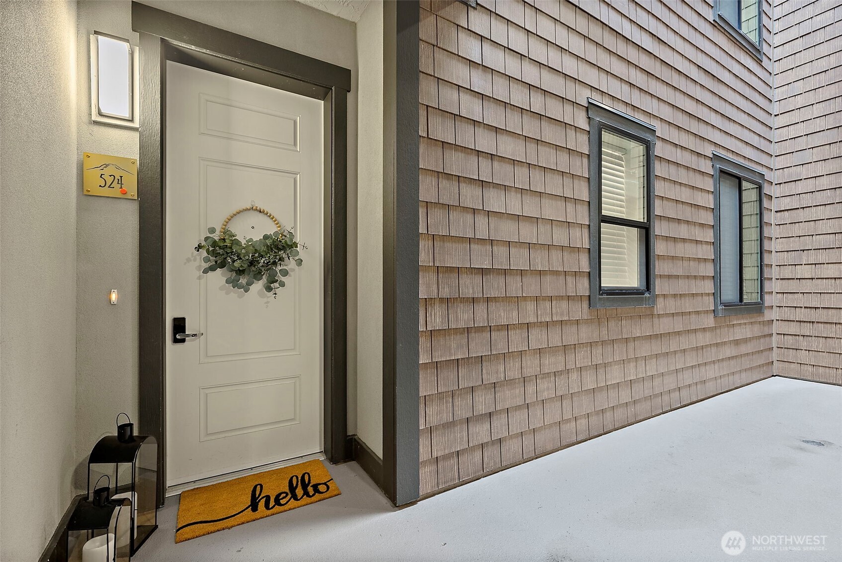 Secured entrance with no stairs