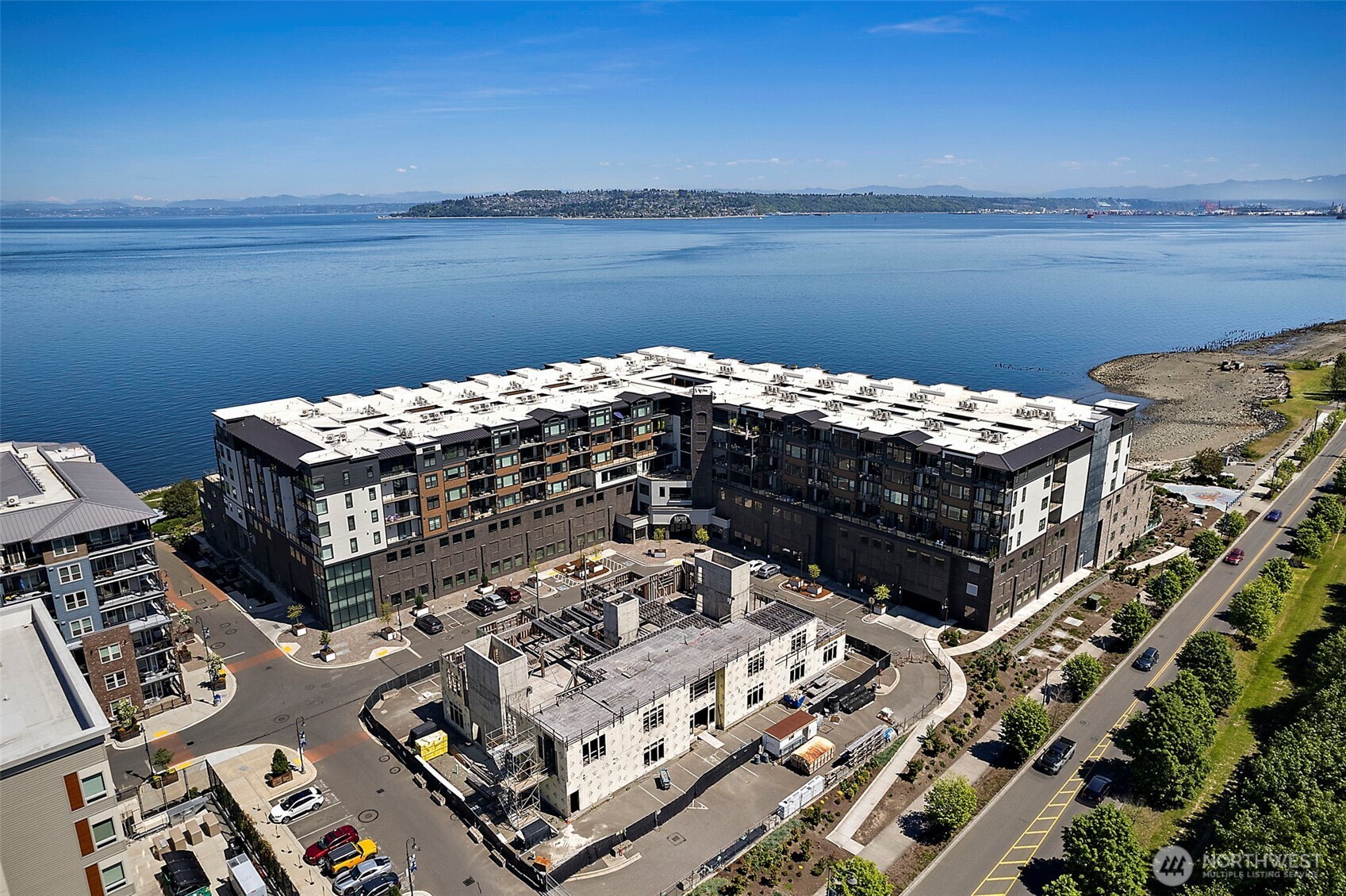 Rainier Condo Complex located at the corner of Point Ruston community with access to the waterfront, local shops and restaurants, and close to the communities of Old Town and Ruston.