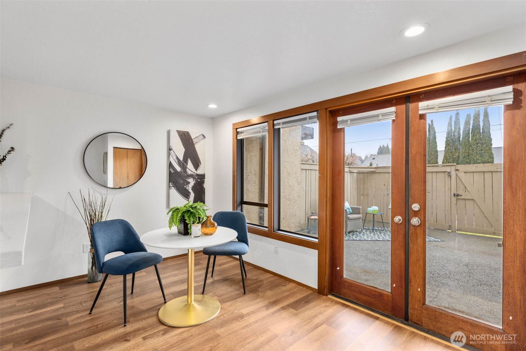 Morning coffee looks good here