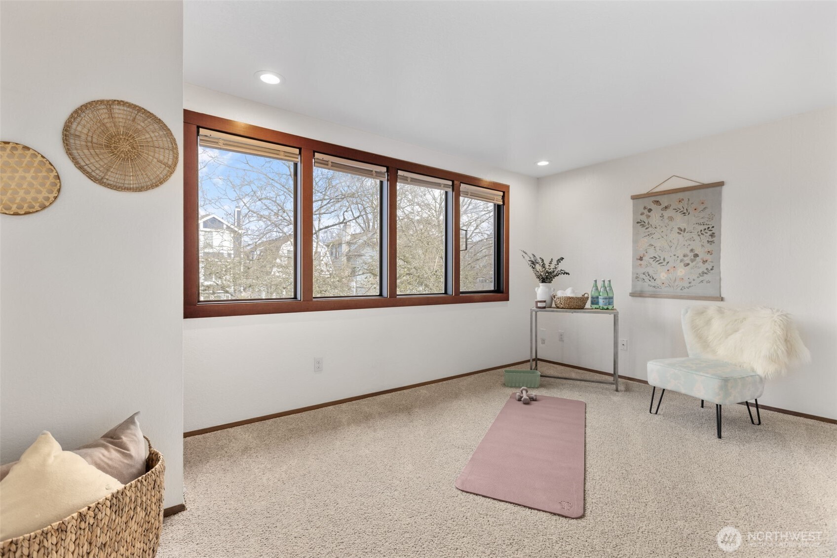 This space could be a 4th bedroom as well.