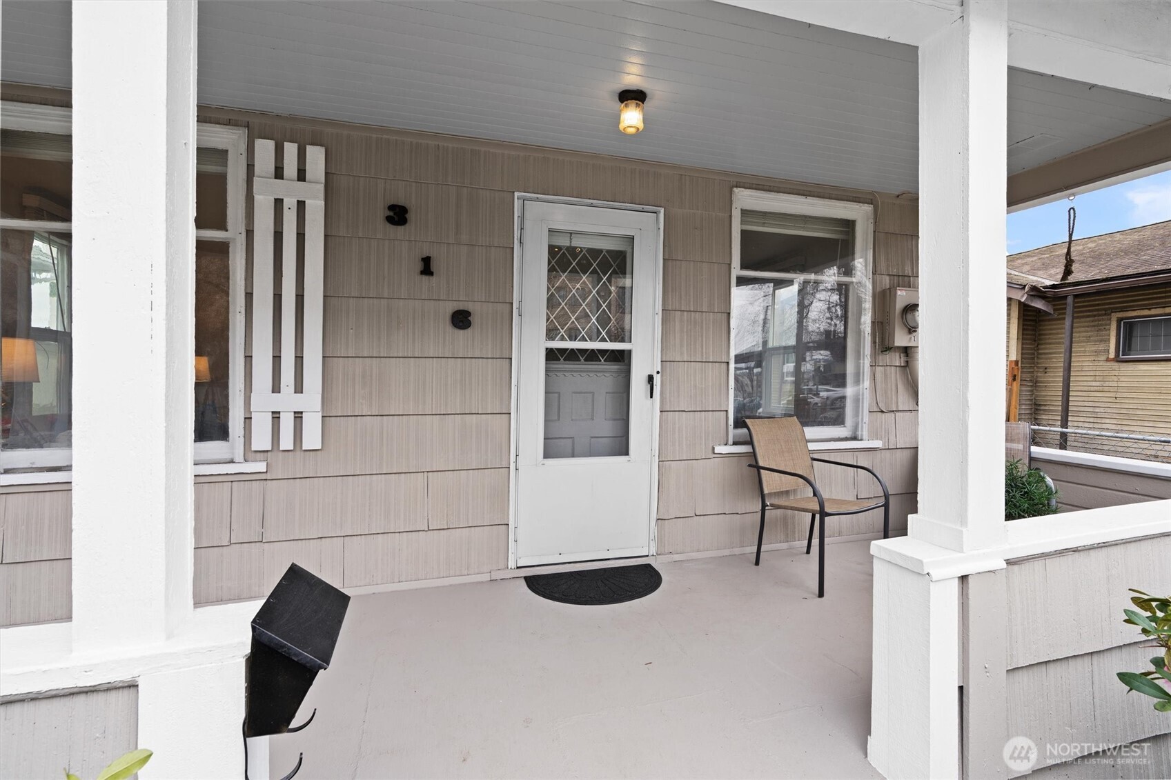 Spacious covered front porch