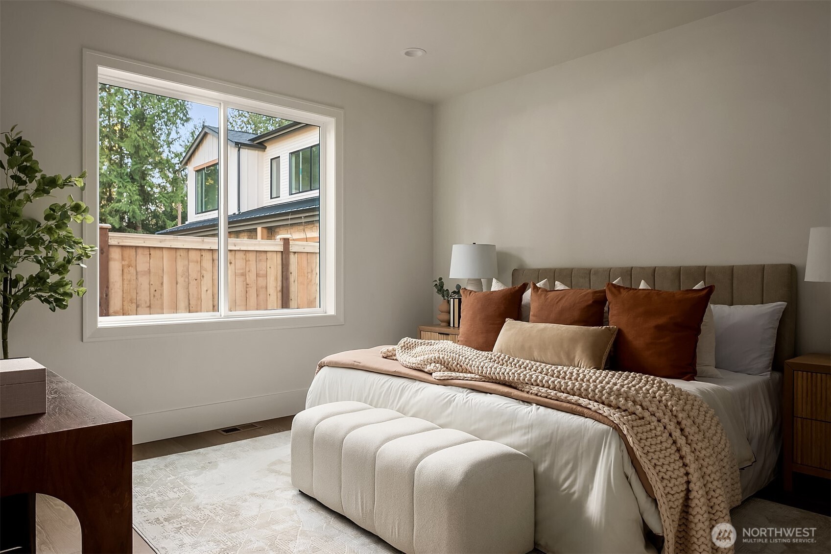 Guest Suite (Main Floor)