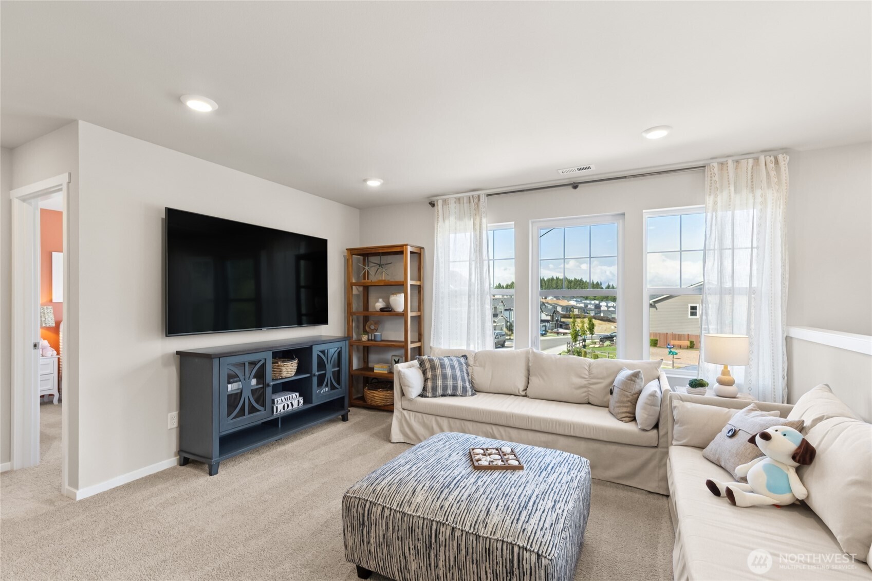 How would you use this space?  Picture for representational purposes only, colors and features may vary.