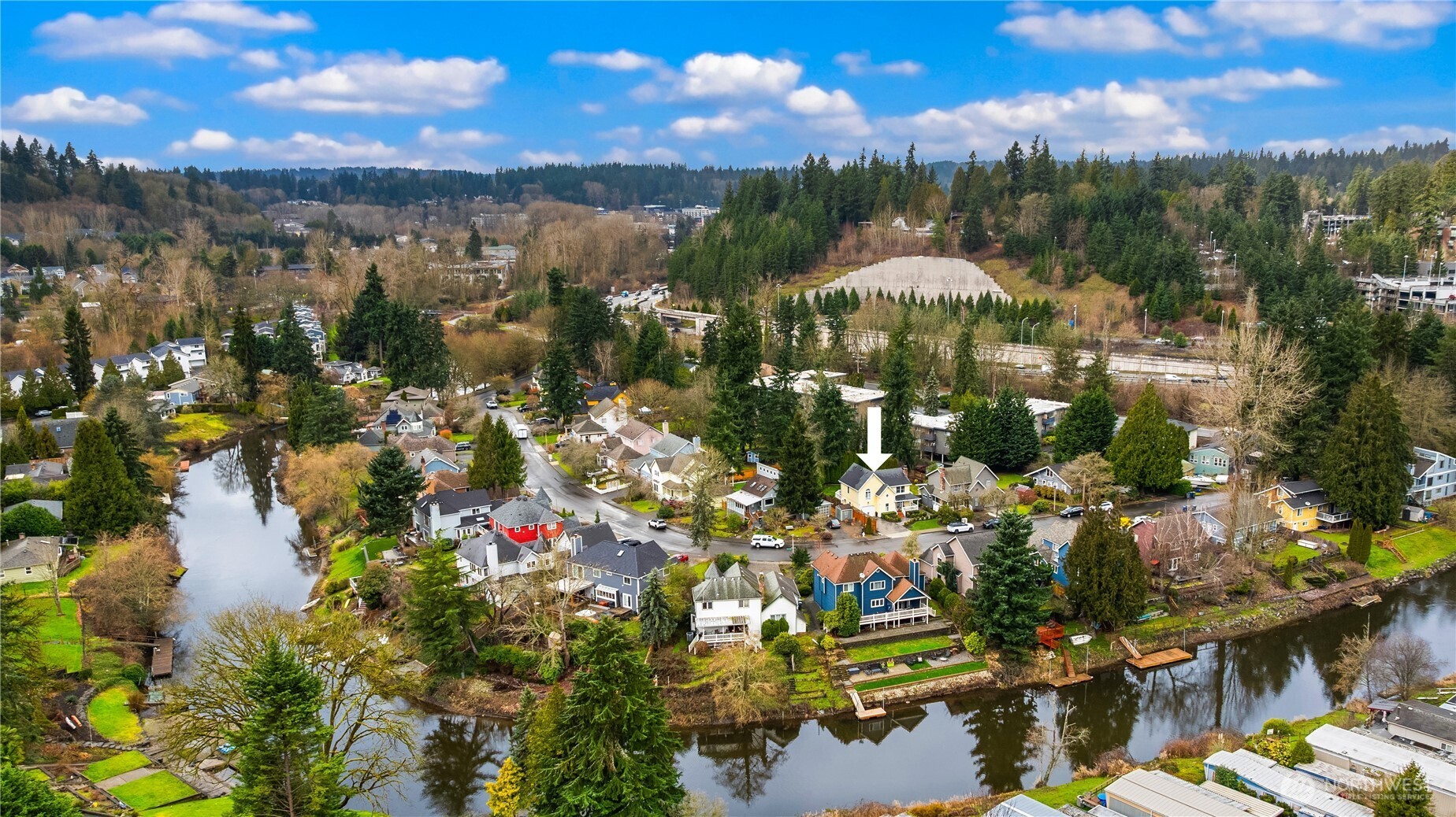 ideally situated moments from DT boutiques, bistros, riverfront trails, and the Sammamish River, this offers a rare blend of refined living and vibrant urban accessibility.