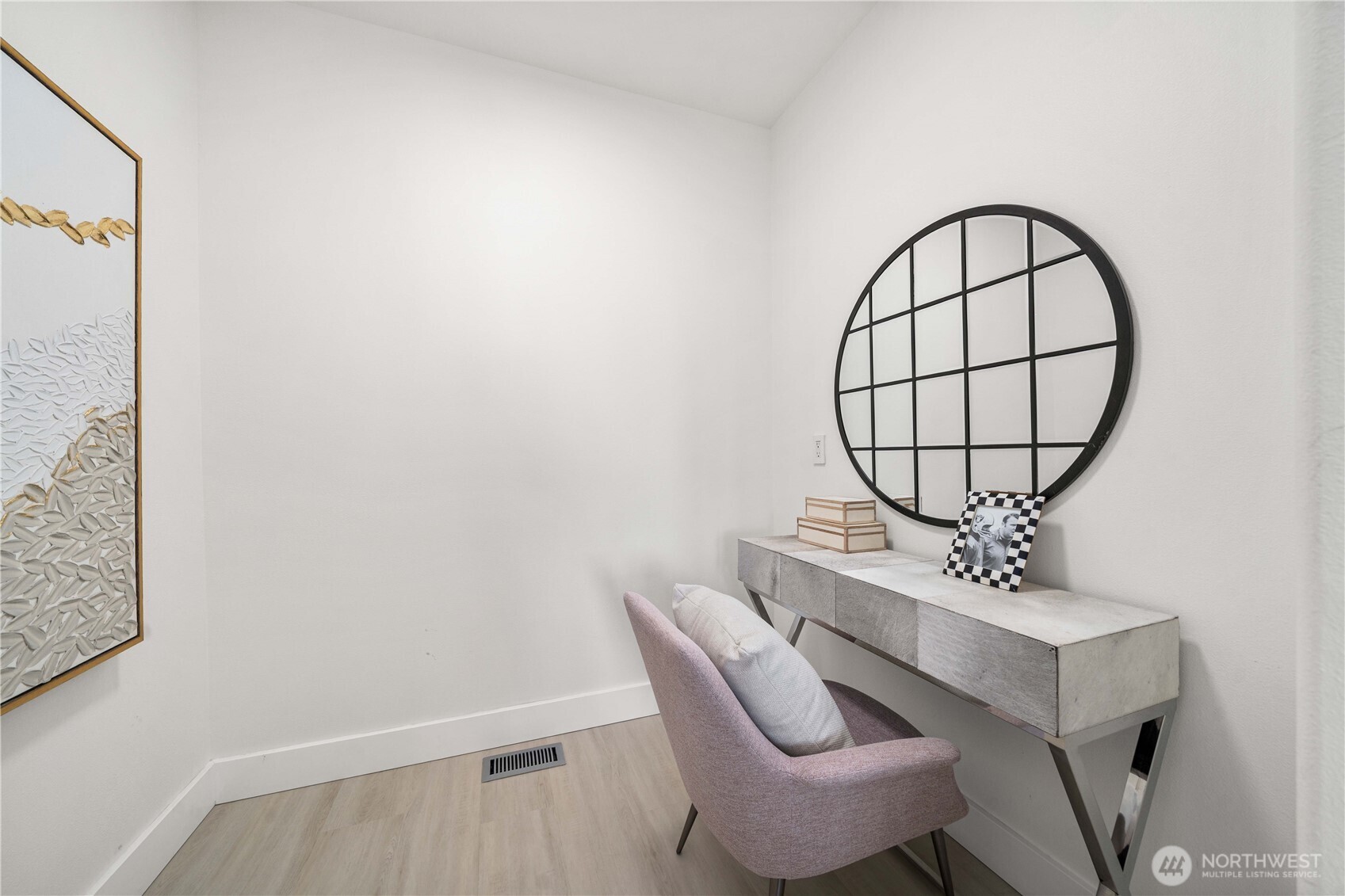 Extra room in master suite/ might be converted to a closet or add a shower to the office area (buyer to verify)