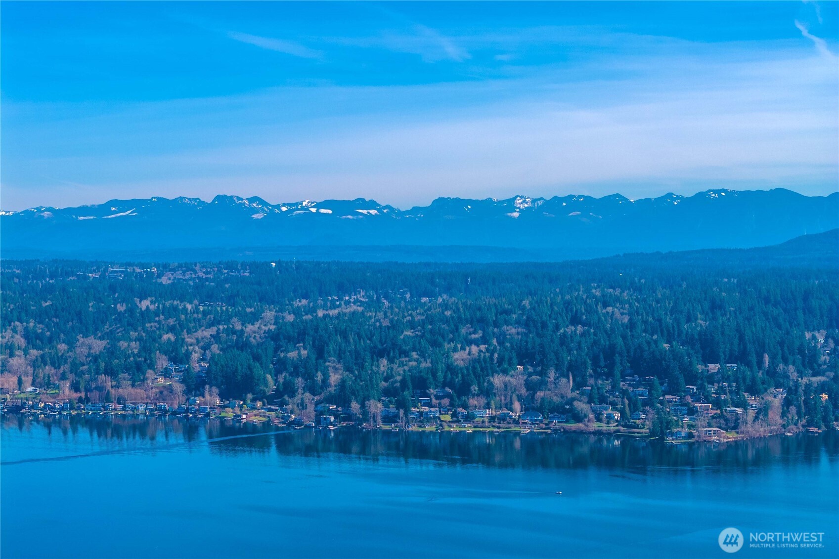 Sweeping Lake & mountain views on both levels