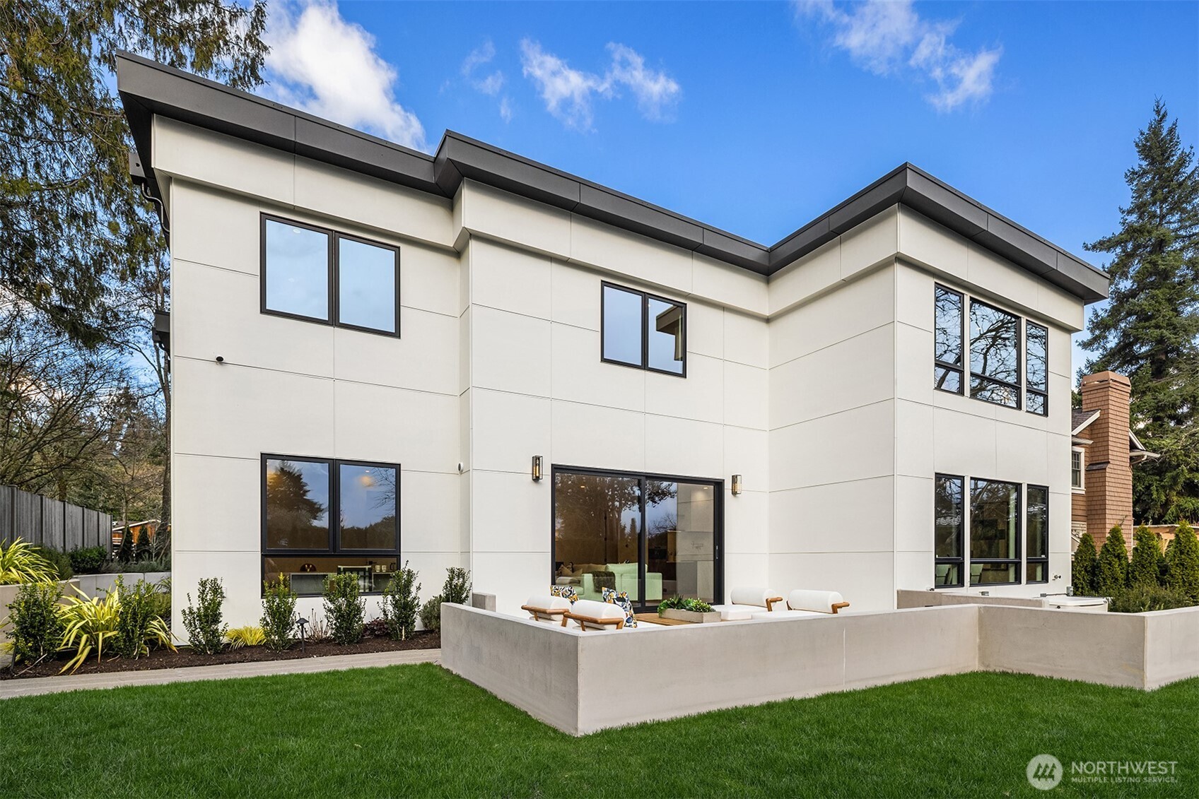 In Medina, every day feels like a retreat. This is not just a home — it is the lifestyle you've dreamed of, waiting for you to arrive.