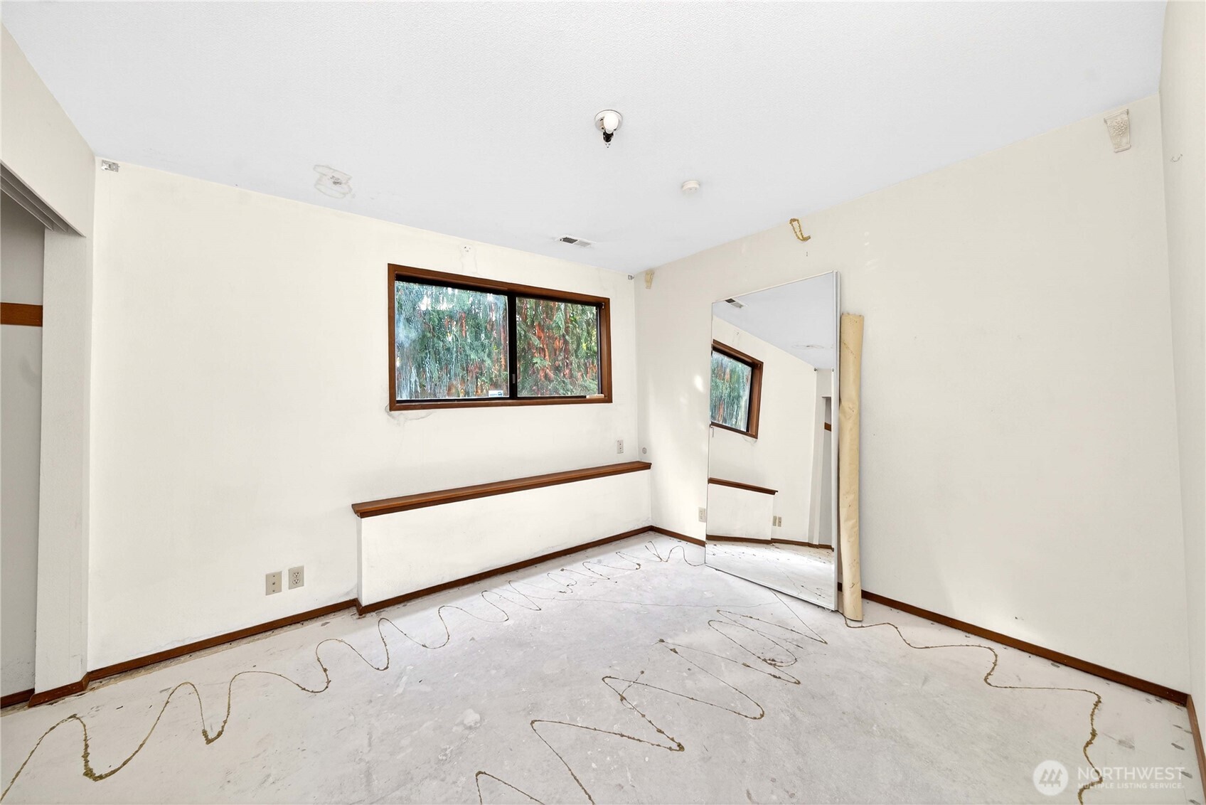 Bathroom - lower level