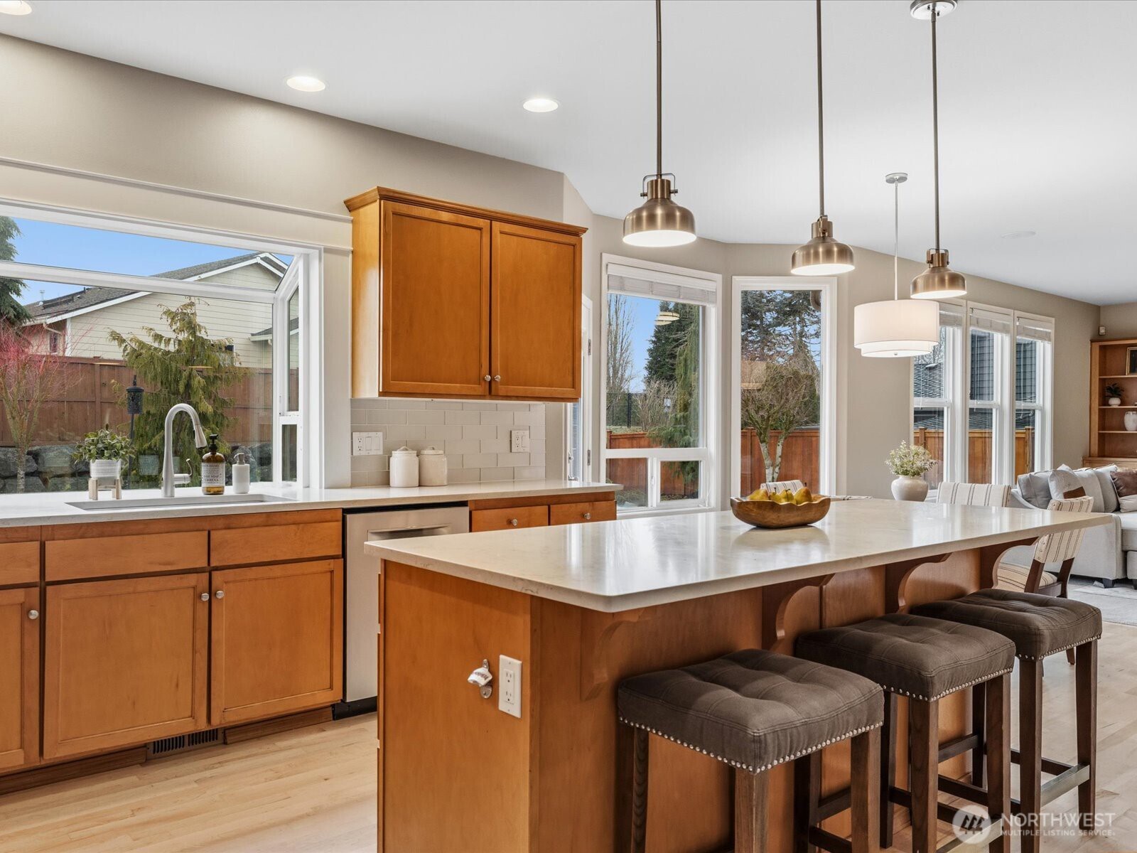 The kitchen is a chef's delight.