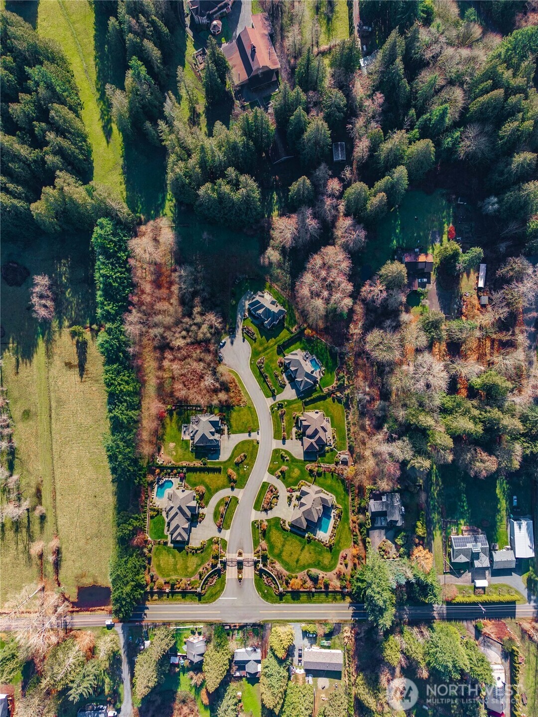 VIRTUALLY STAGED to show potential of development - can build up to 31 houses.