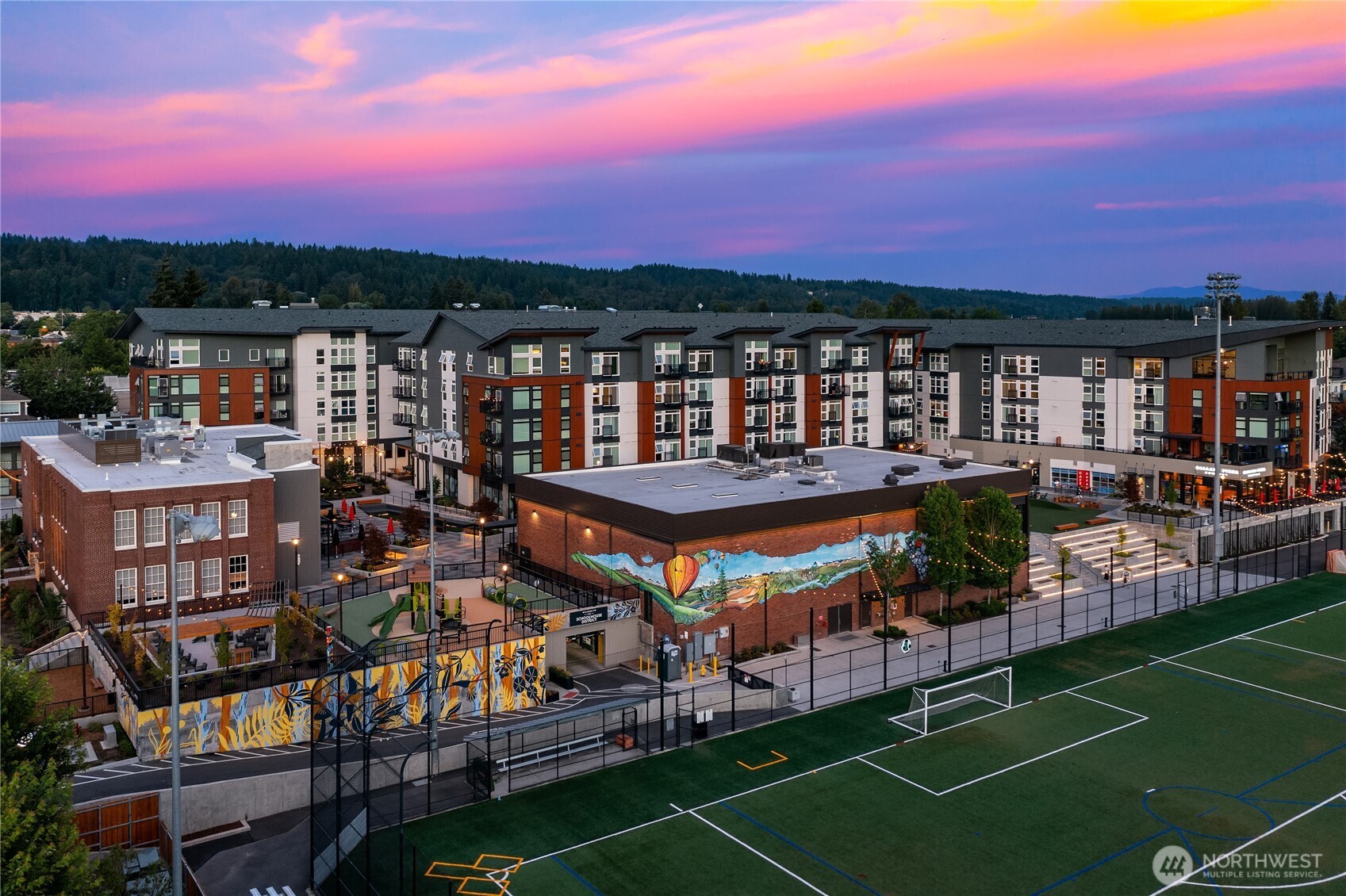 Woodinville Square located just across the street from the Schoolhouse District which features a curated collection of wine tasting rooms, dining options, seasonal events & many more treats in the heart of Downtown Woodinville.