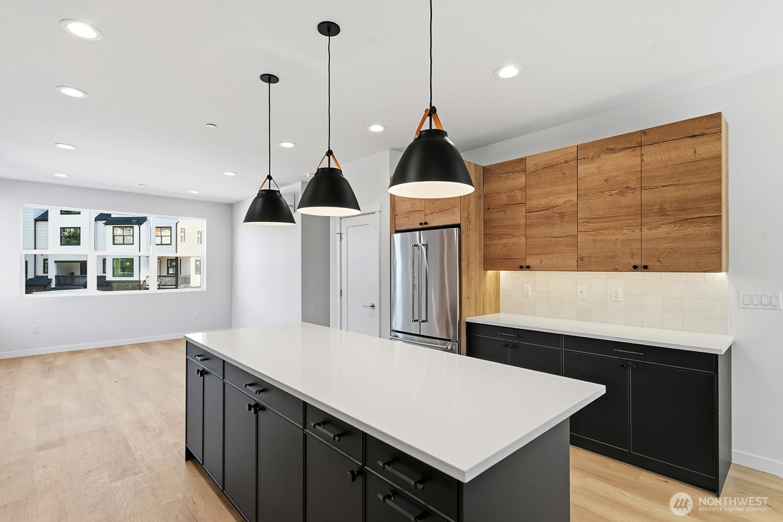 Floor plans and color palettes vary.