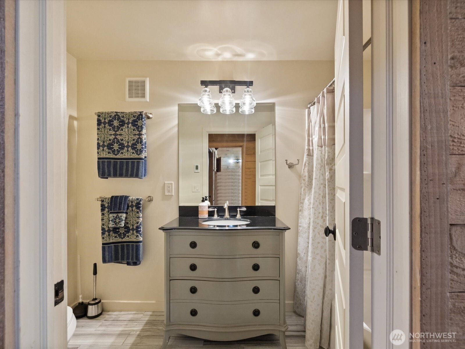 Main hall bathroom