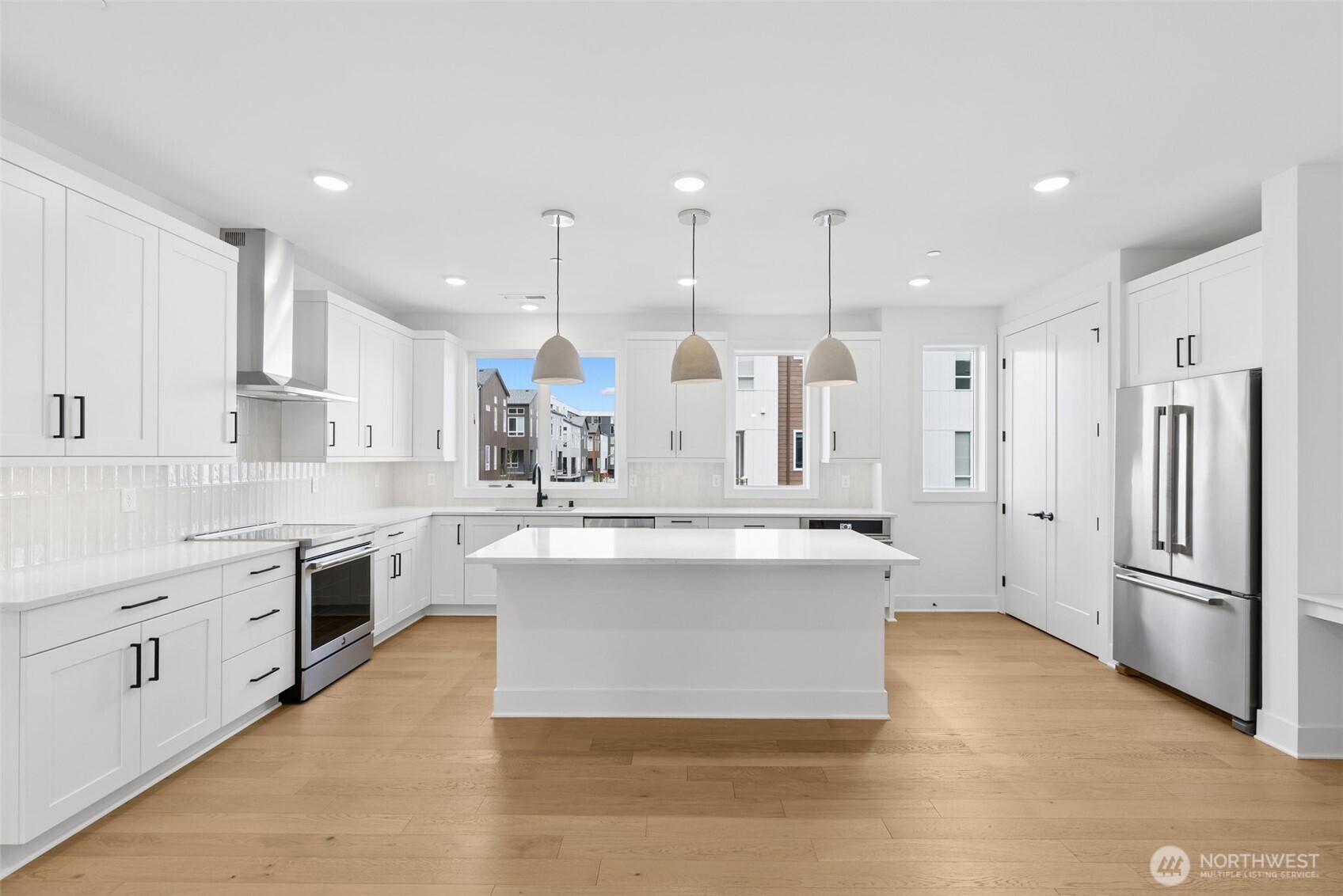 Pictures of Model Home. Not pictures of actual home. Features, colors, layout may vary.