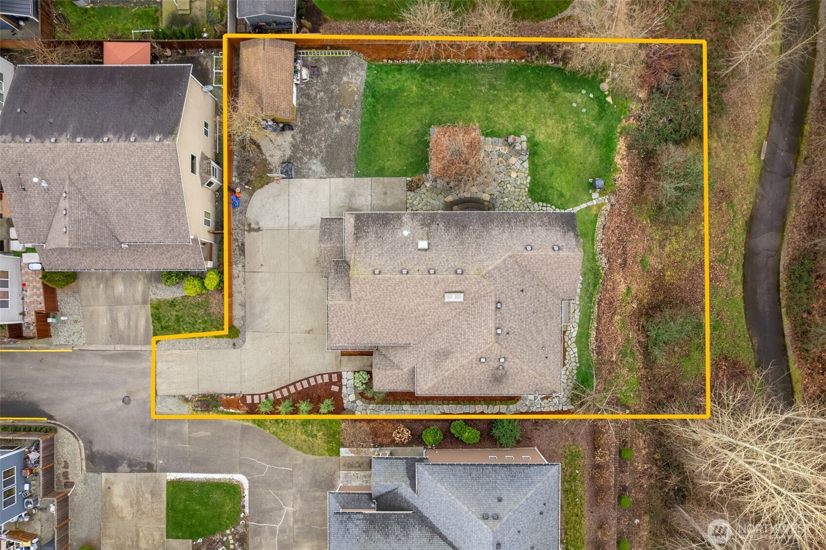 Full Lot backed up to greenbelt